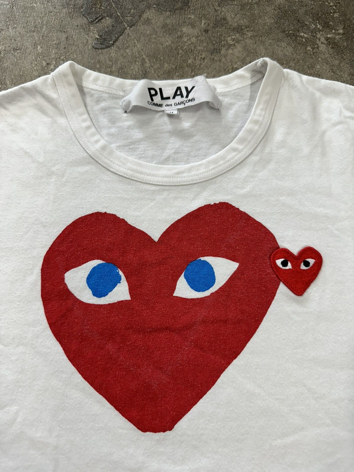 Comme des Garcons Comme Des Garçons Heart Logo T-Shirt Size US L / EU 52-54 / 3 - 4 Thumbnail