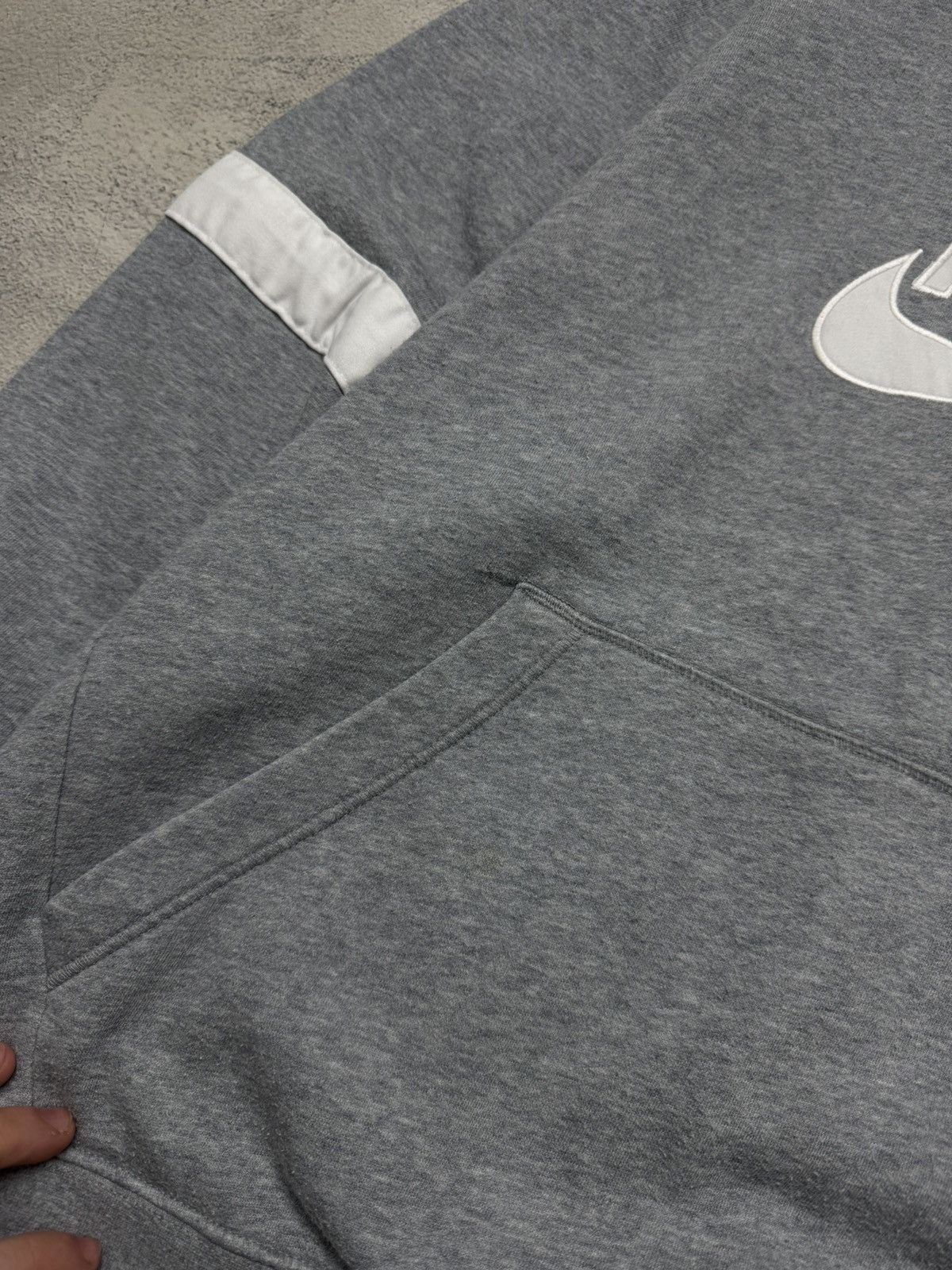 Nike Vintage Y2K Nike Big Swoosh Hoodie 00’s Size US XL / EU 56 / 4 - 11 Thumbnail