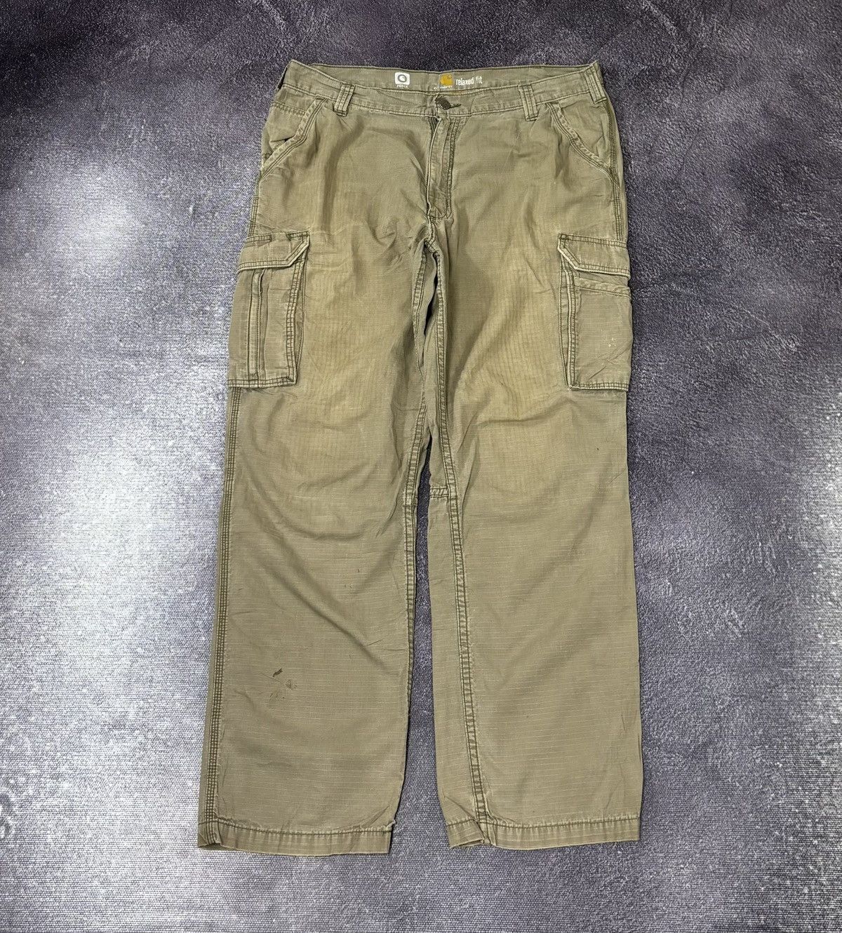 Carhartt Vintage Carhartt Y2K Khaki Hype Work Baggy Cargo Pants Size US 38 / EU 54 - 2 Thumbnail