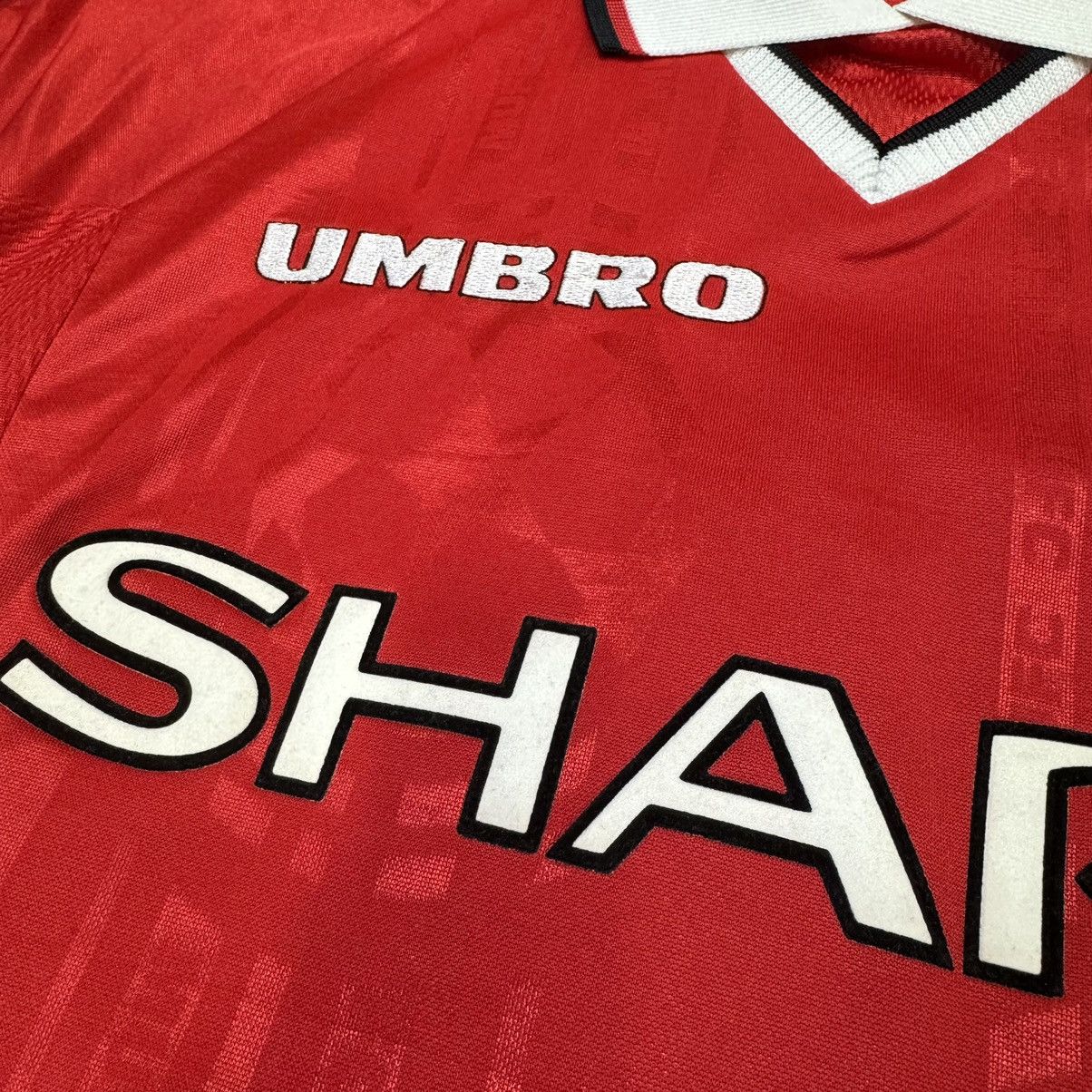 Umbro manchester united 98/99 champions league home shirt #3 Irwin Size US M / EU 48-50 / 2 - 4 Thumbnail