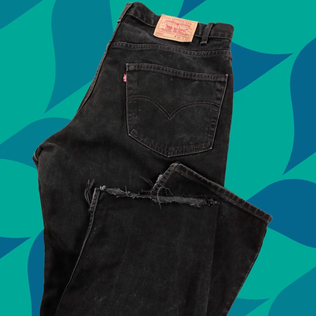 VINTAGE LEVIS 550 Jeans Black Relaxed Tapered Fit 38x30 Distressed Mens
