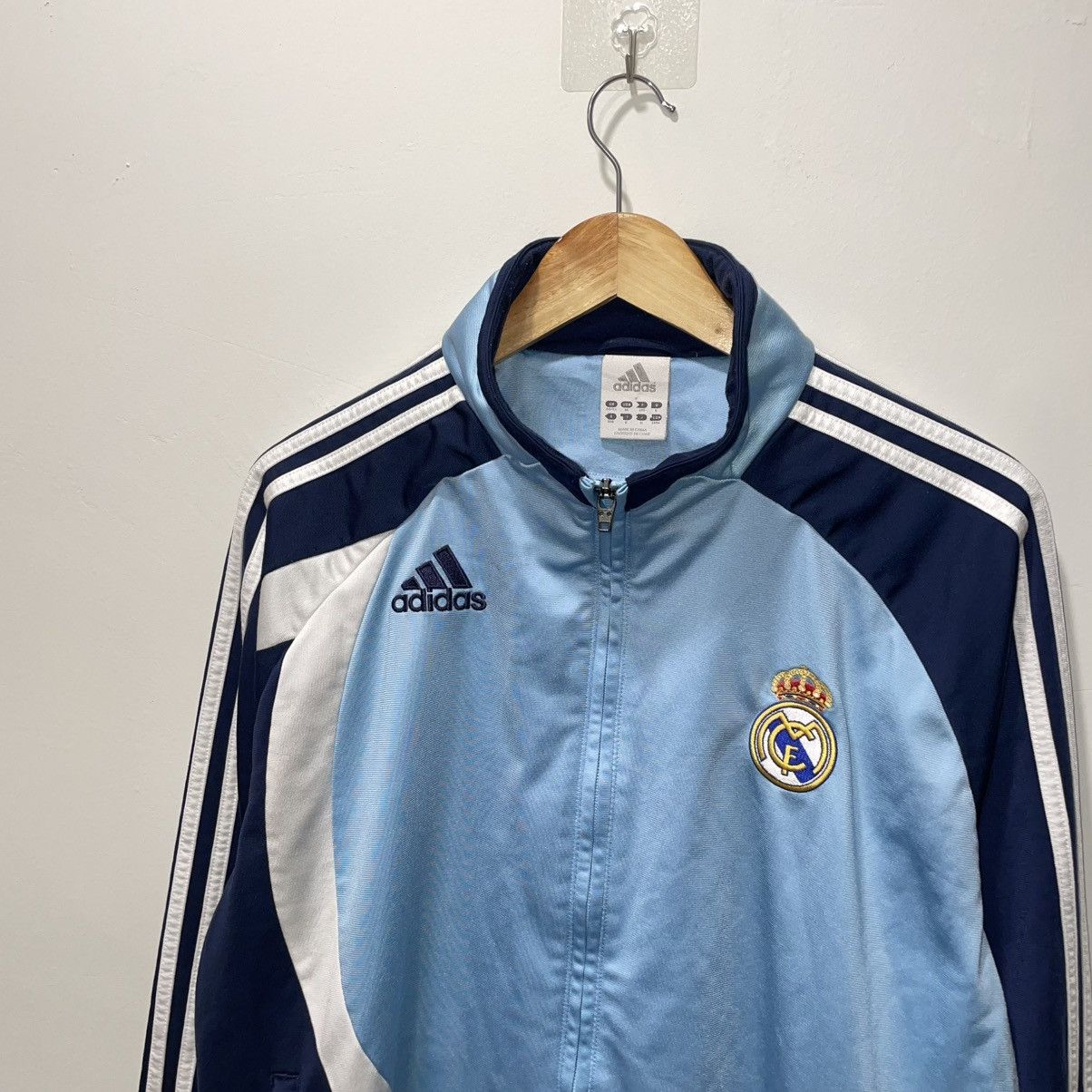 Adidas Vintage Adidas Realmadrid Football Tracktop Soccer Track Size US M / EU 48-50 / 2 - 2 Thumbnail