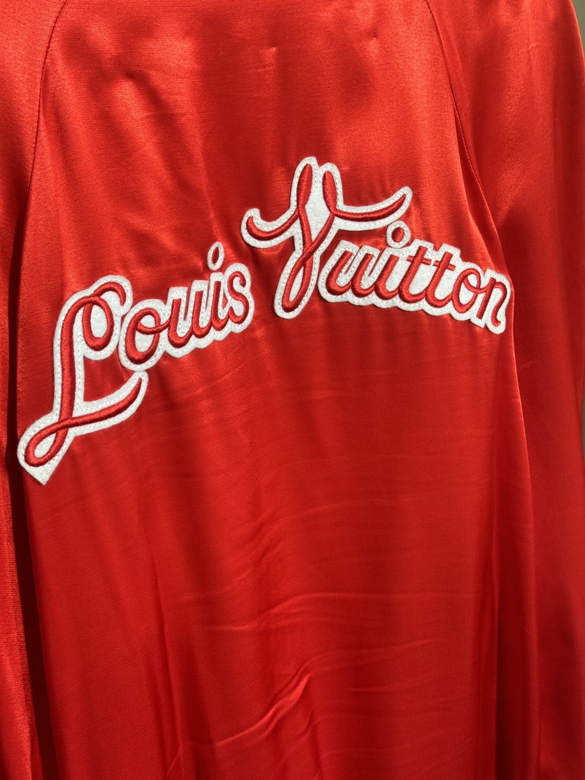 Louis Vuitton Louis Vuitton Red & White Embroidered Souvenir Jacket Size US L / EU 52-54 / 3 - 9 Thumbnail