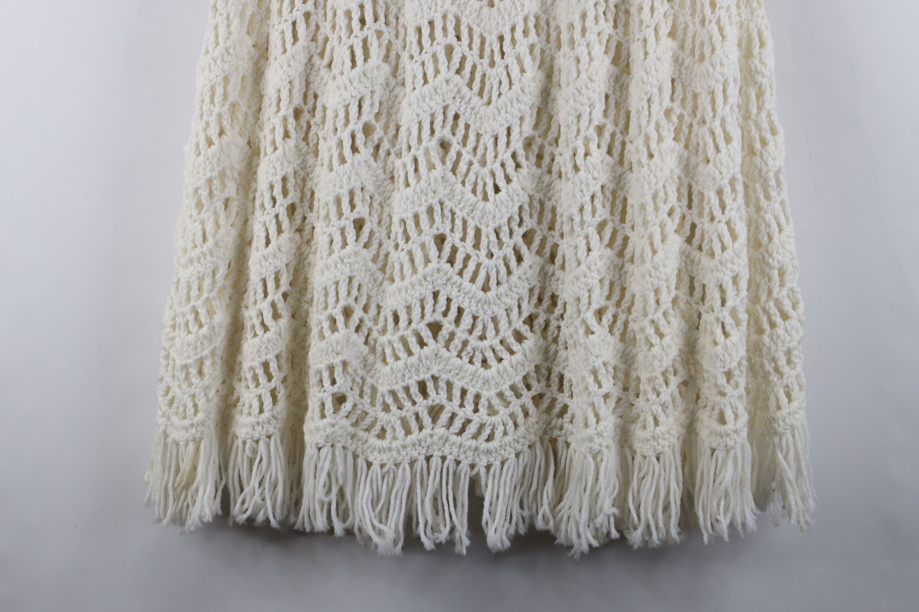 Vintage Vintage 60s 70s Boho Chic Fringe Cardigan Sweater Poncho USA Size ONE SIZE - 11 Thumbnail