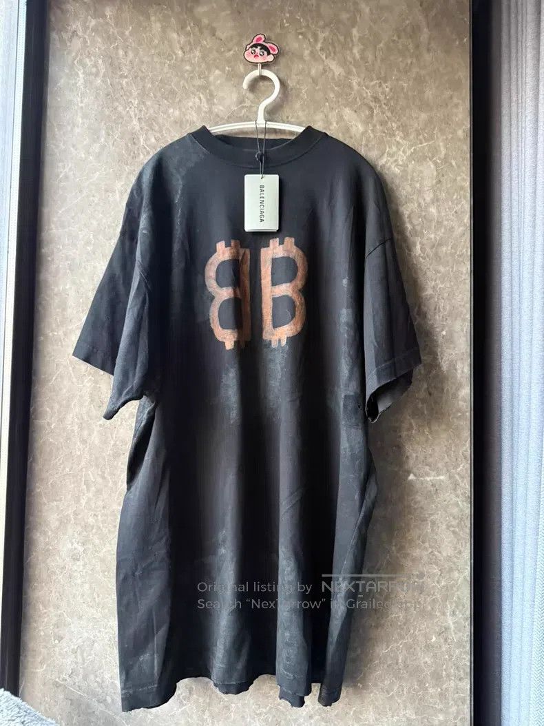 Balenciaga Balenciaga Bitcoin Short Sleeve Size US M / EU 48-50 / 2 - 1 Thumbnail