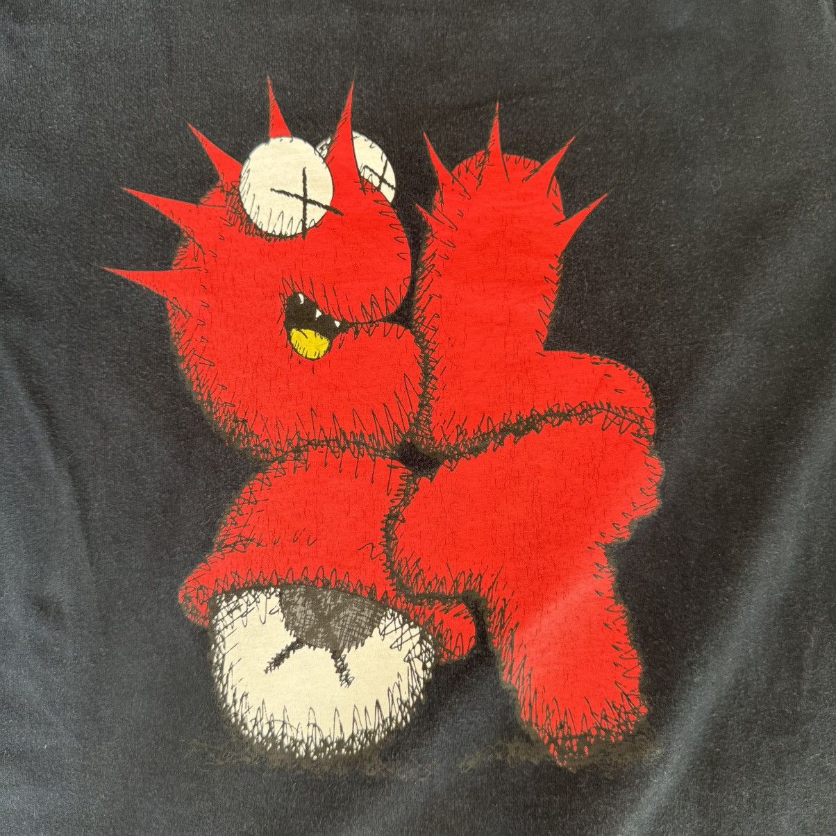 Kaws × Medicom Toy × Original Fake KAWS Medicom Original Fake Tee Size US L / EU 52-54 / 3 - 2 Thumbnail