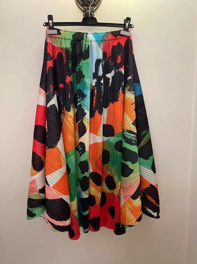 Issey Miyake Issey Miyake size:3 Ink-wash half-skirt Size 42" / US 20 - 2 Thumbnail