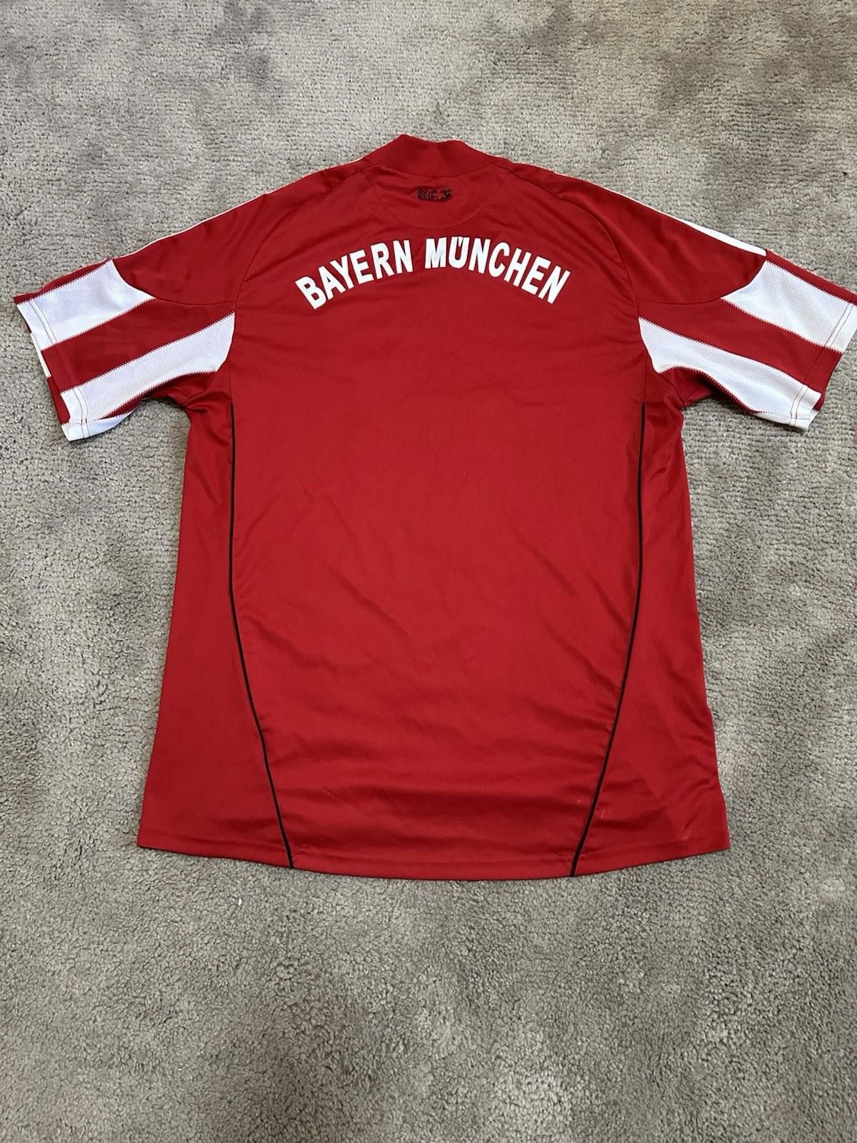 Adidas BAYERN MUNICH 2010 2011 HOME FOOTBALL SHIRT ADIDAS JERSEY Size US XL / EU 56 / 4 - 8 Thumbnail
