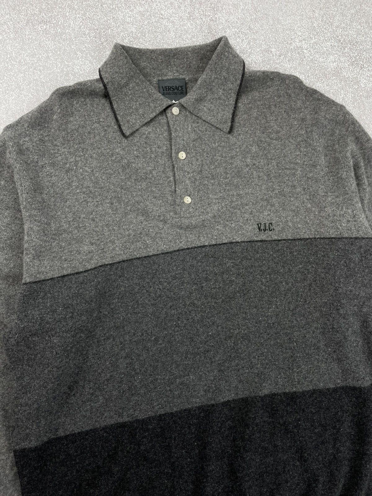 Versace × Versace Jeans Couture × Vintage Vintage Versace Jeans Couture Wool Sweater Size US XXL / EU 58 / 5 - 2 Thumbnail