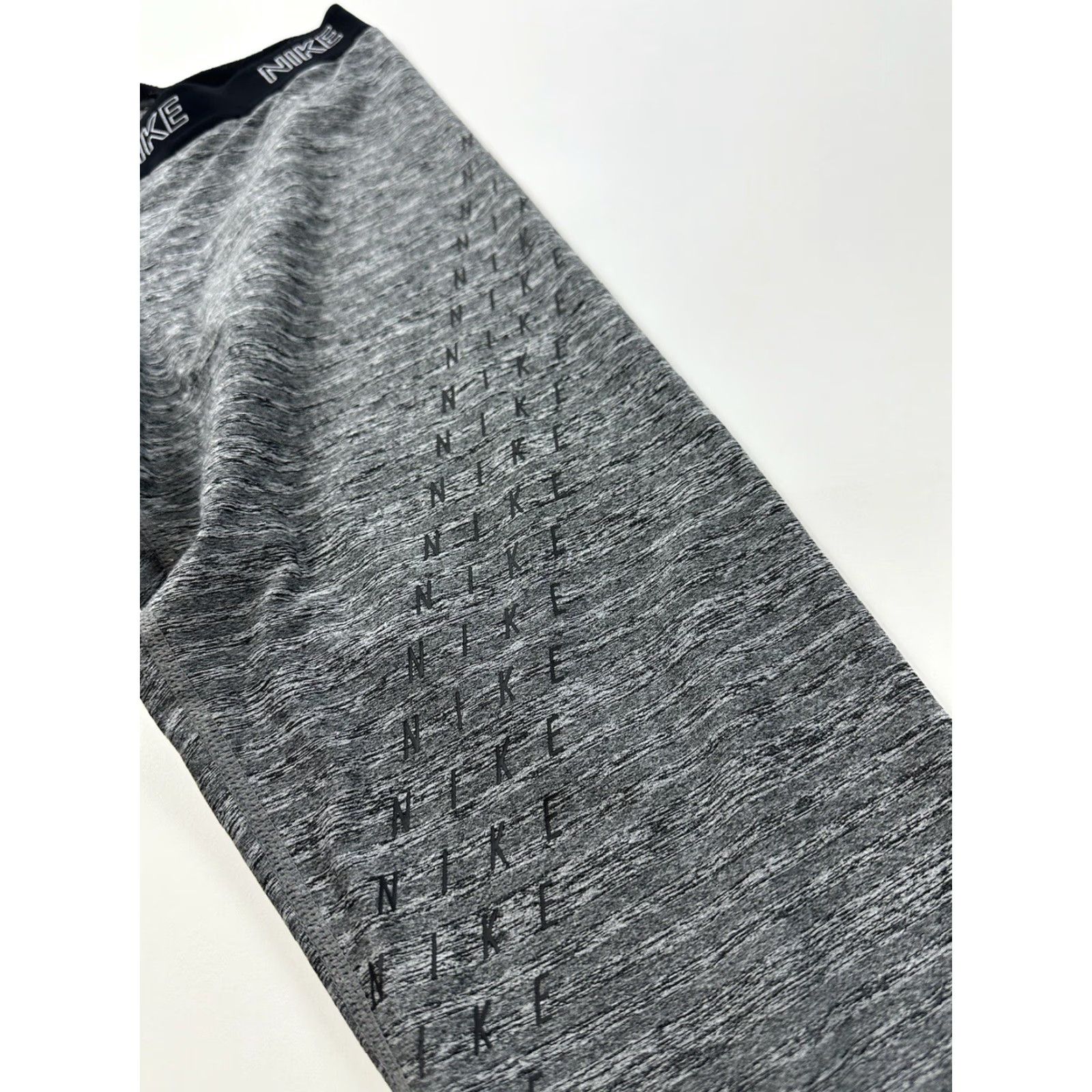 Nike Nike Leggings Women M Medium Gray Static Compression Activewear Size 32" / US 10 / IT 46 - 3 Thumbnail