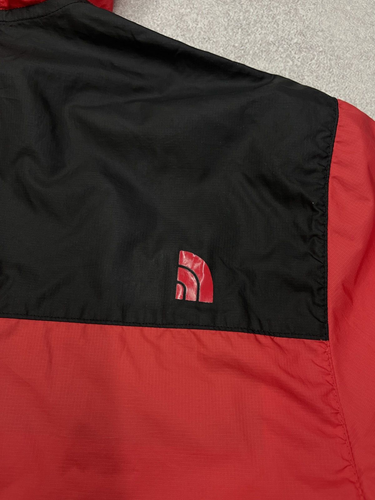 The North Face The North Face Mountain Raincoat Red/Black Outdoor Gorpcore Size US M / EU 48-50 / 2 - 8 Thumbnail