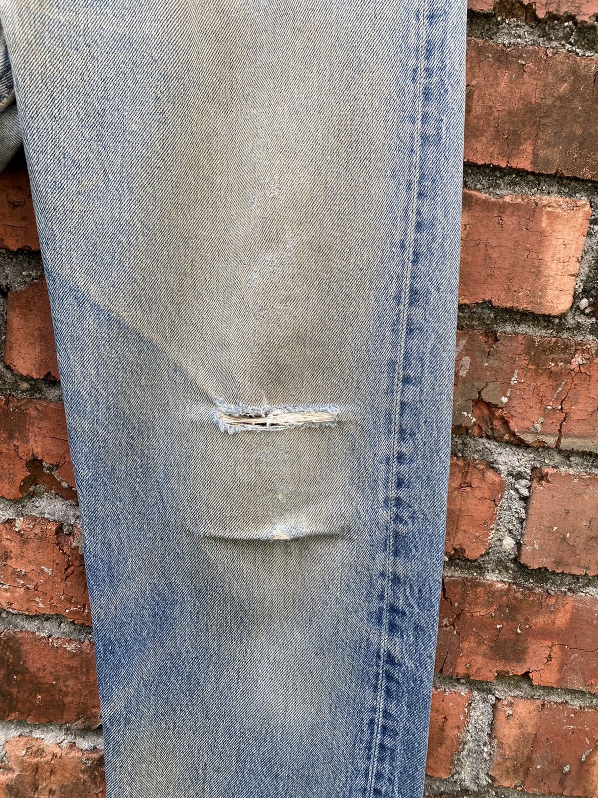 Levi's Vintage Clothing W32x32 Vintage levi's 501 distressed made in USA Size US 32 / EU 48 - 4 Thumbnail