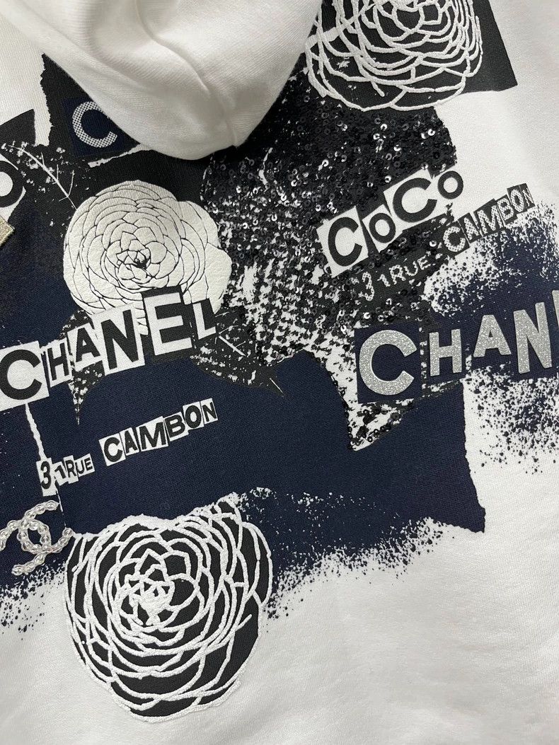 Chanel Chanel White camelli graffiti hooded jacket Size US S / EU 44-46 / 1 - 3 Thumbnail