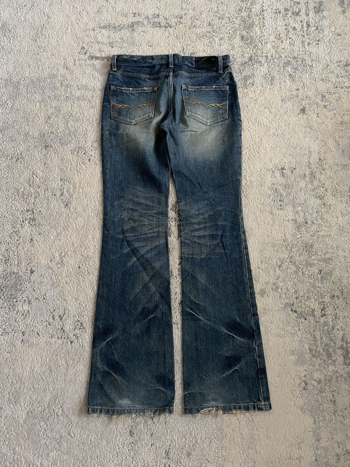 GOSTAR DE FUGA Fuga - Coated Bootcut Jeans Size US 30 / EU 46 - 8 Thumbnail