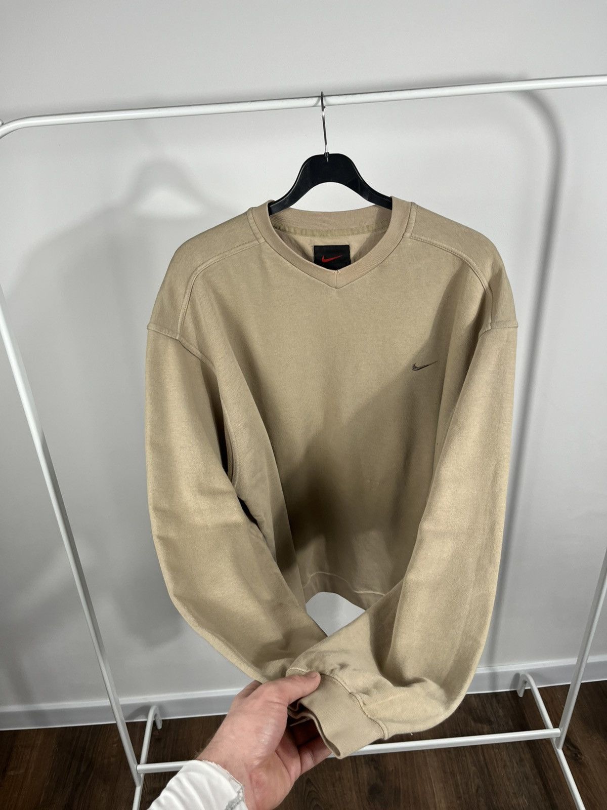 Nike Nike Vintage Sweatshirt Men’s XL Beige V Neck Classic Logo Size US XL / EU 56 / 4 - 8 Thumbnail