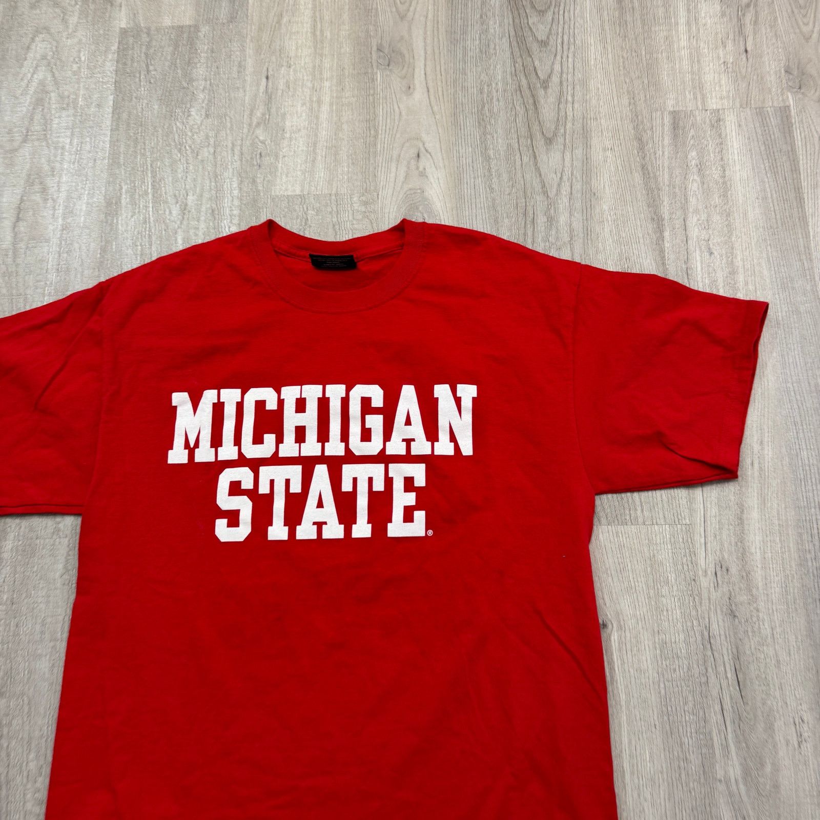 Vintage Vintage Michigan State Shirt Men's Large Red y2k Spellout Size US L / EU 52-54 / 3 - 2 Thumbnail