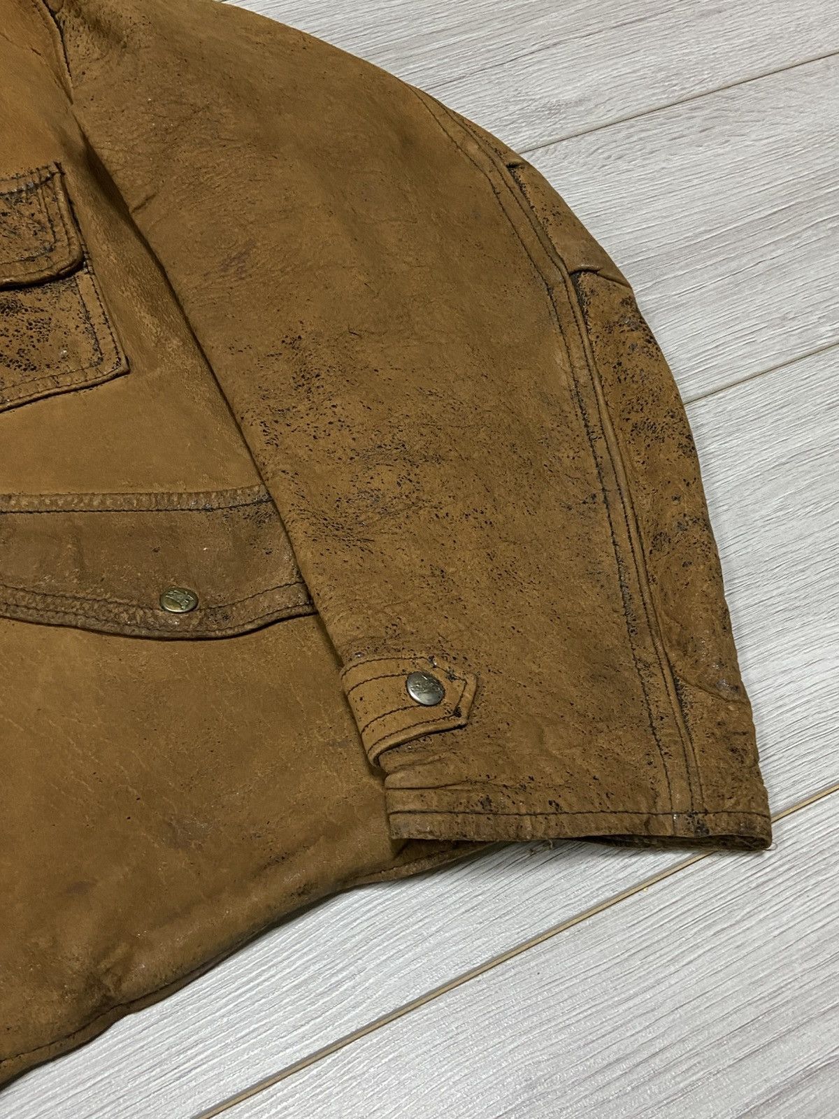 Chevignon Chevignon vintage leather worn distressed leather jacket fly Size US XL / EU 56 / 4 - 8 Thumbnail