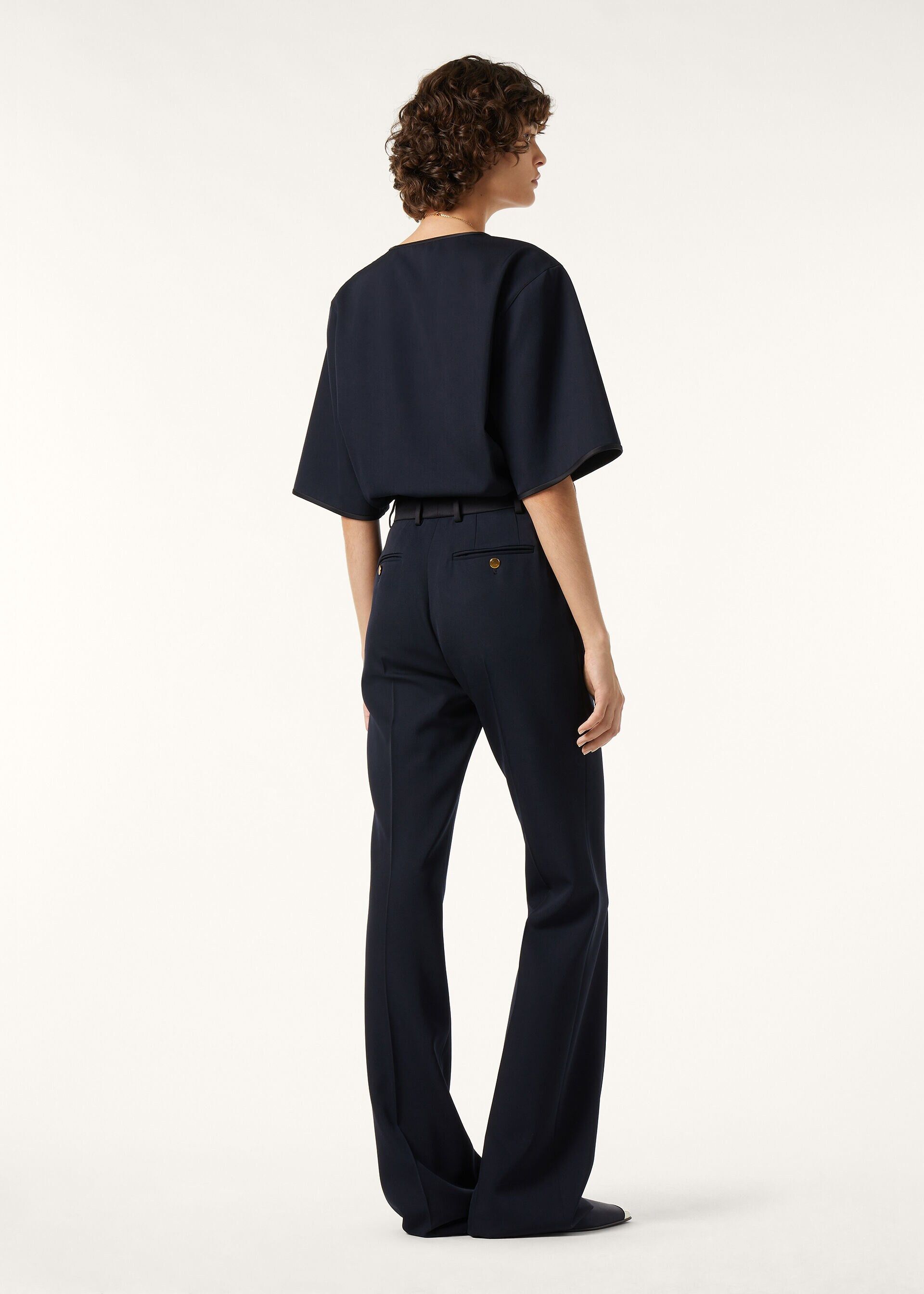 Loro Piana os11x0426 FAQ6631 Lillie T-Shirt in Navy Blue Size M / US 6-8 / IT 42-44 - 5 Thumbnail