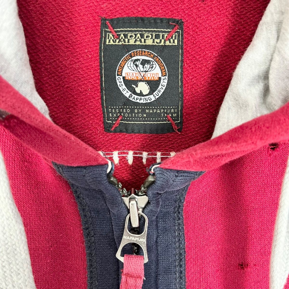 Napapijri Distressed Napapijri Zipper Hoodie Jacket Size US S / EU 44-46 / 1 - 7 Thumbnail