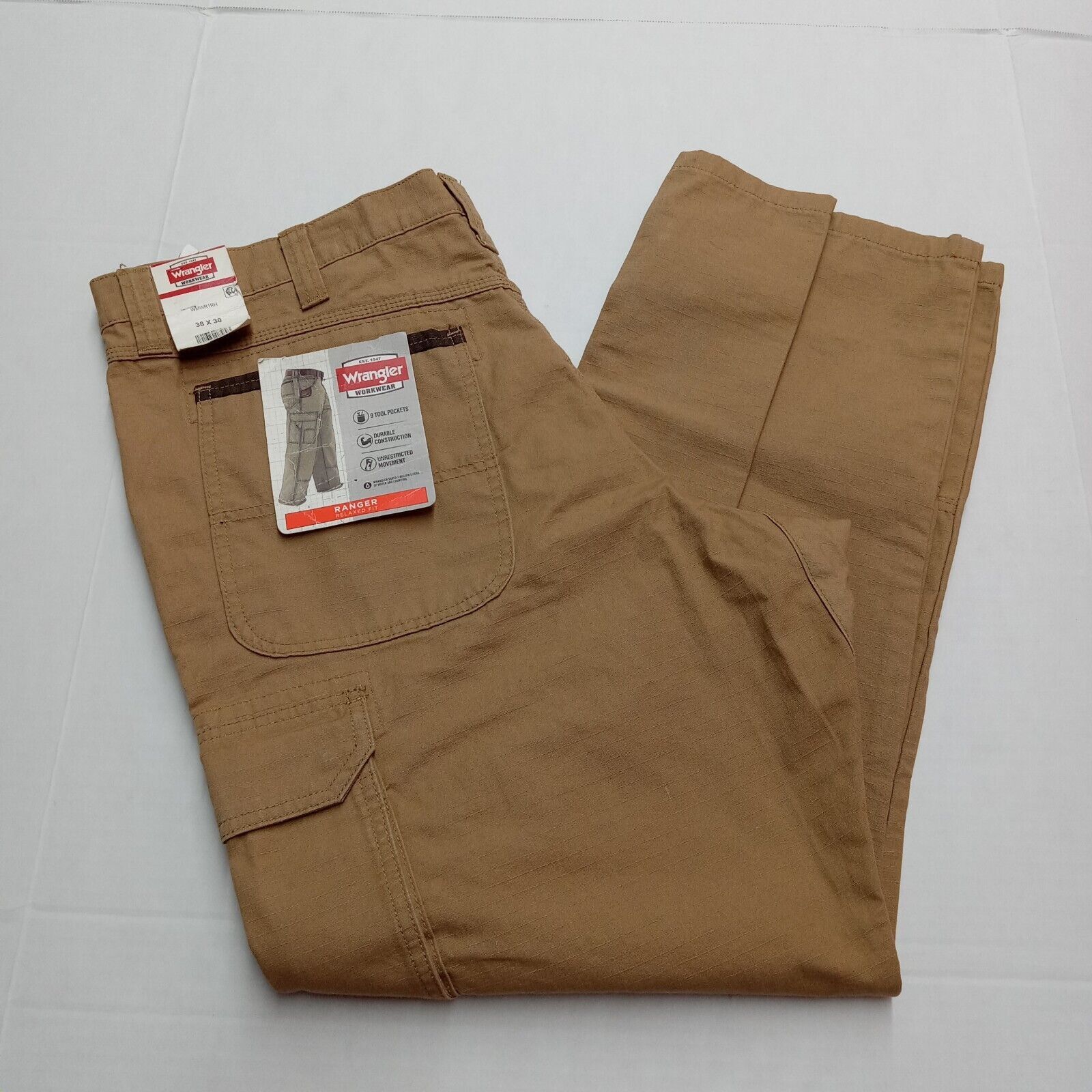 Wrangler Wrangler Workwear Cargo Pants Men's 38x30 Beige Relaxed Fit Size US 38 / EU 54 - 1 Thumbnail