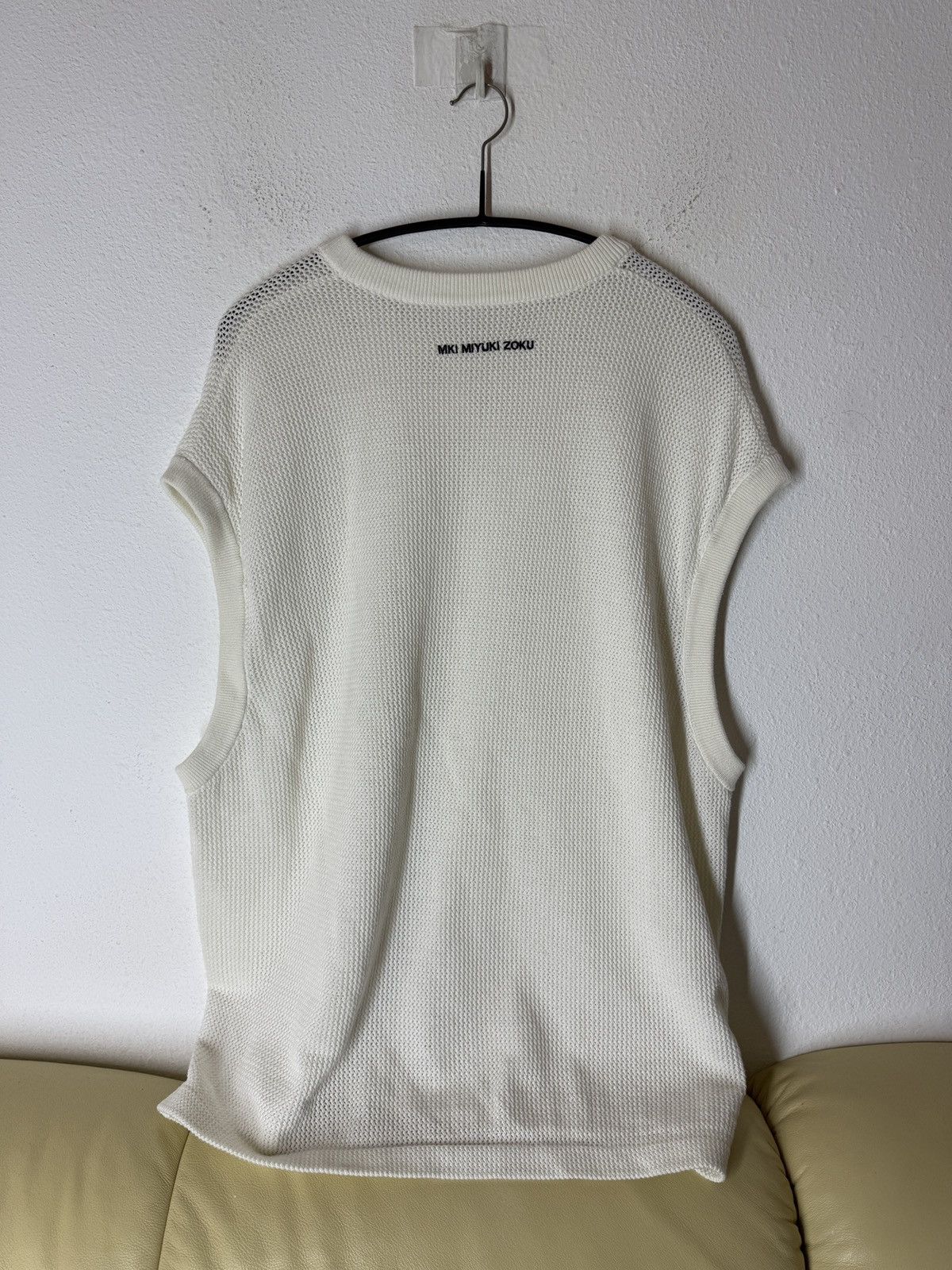 Mki Miyuki Zoku Mki Miyuki Zoku Knit Vest White embroidered logo Size US XL / EU 56 / 4 - 9 Thumbnail