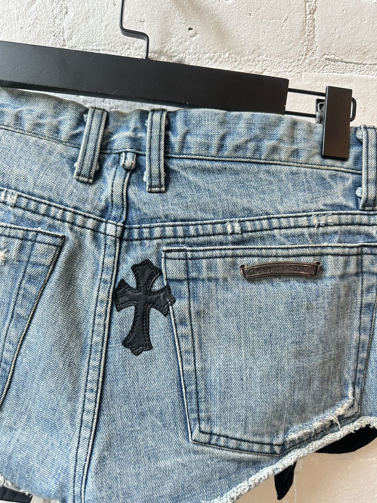 Chrome Hearts Chrome Hearts Womens Cross Patch Shorts S, M, L Size 28" / US 6 / IT 42 - 8 Thumbnail