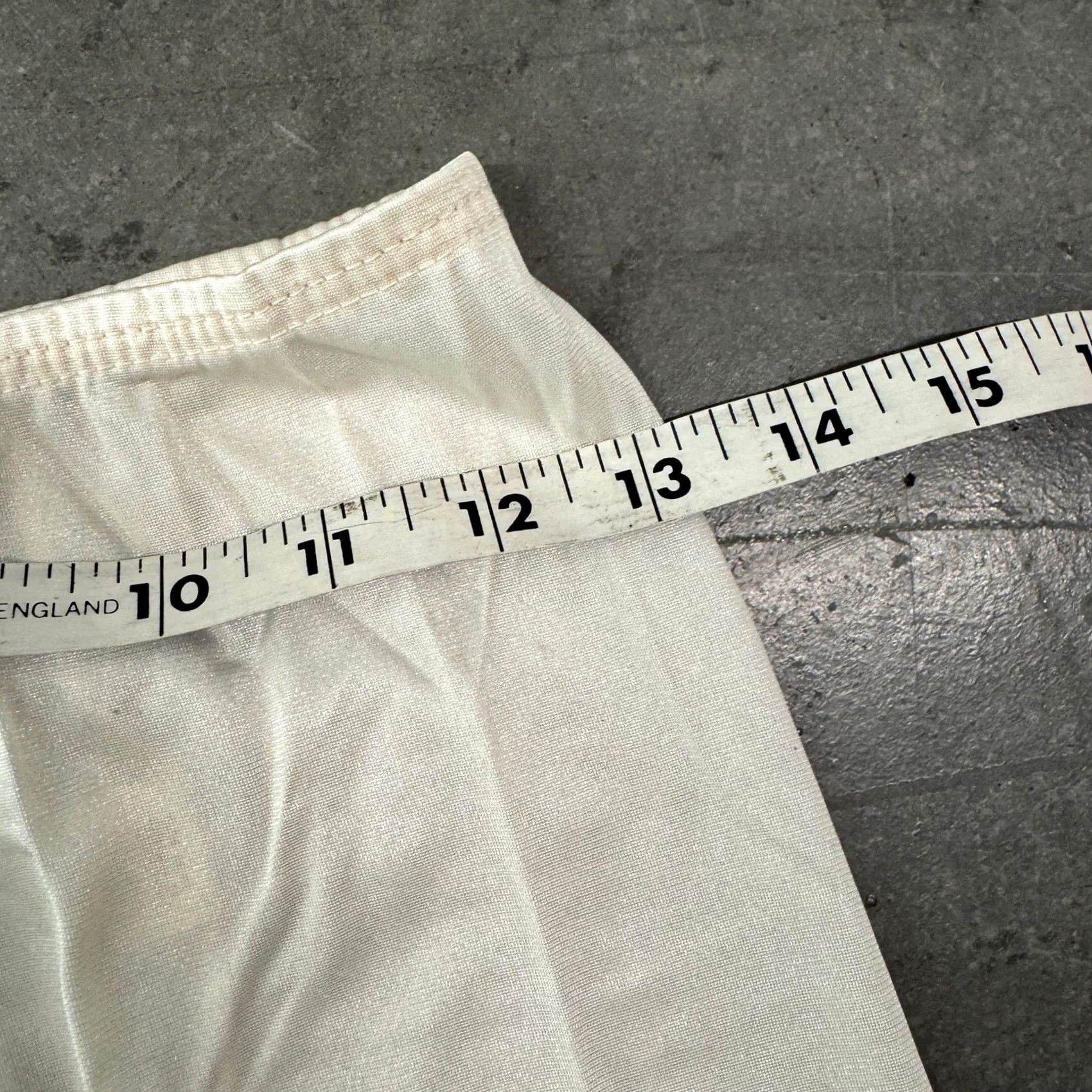 Vintage VINTAGE Y2K Cream Ivory Coquette Slit Satin Women's Midi Skirt Small Size 28" / US 6 / IT 42 - 3 Thumbnail