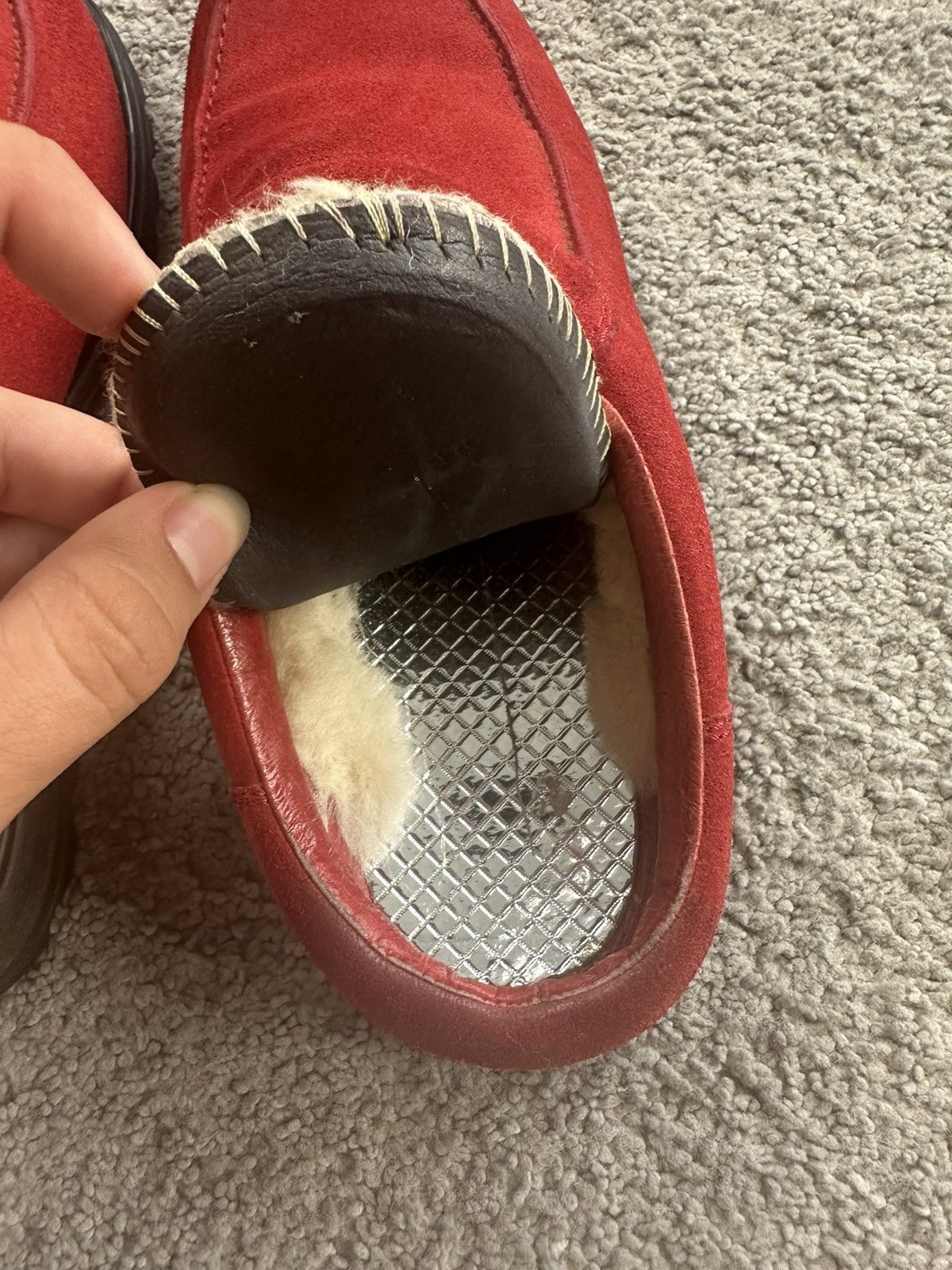 Ugg UGG Australia COTTAGE CLOG Red SLIP ON Slippers Rare Size 10 Size US 10 / IT 40 - 8 Thumbnail