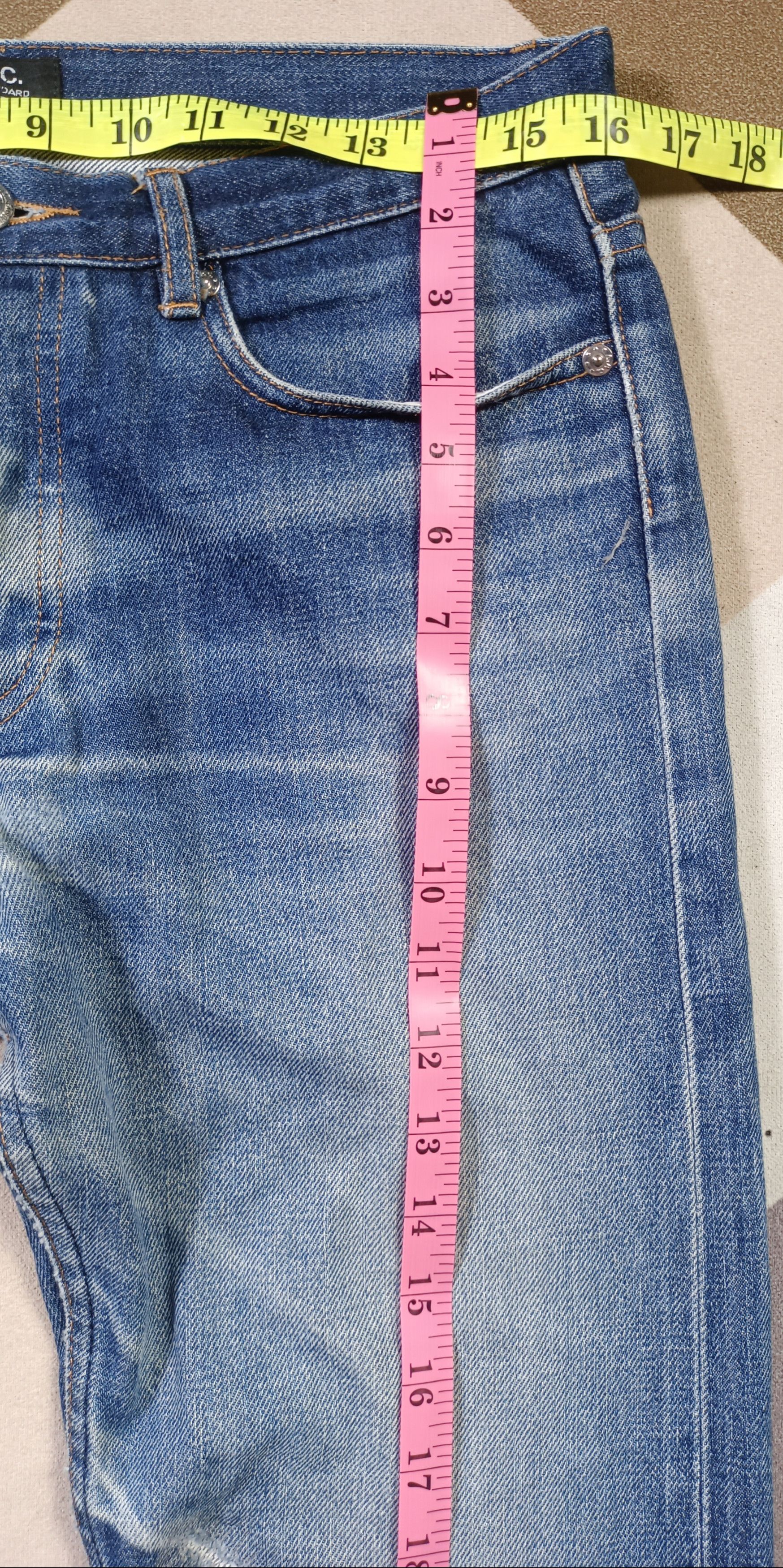 A.P.C. A.P.C Jean Droit Etroit Full Selvedge Distressed Jeans Size US 32 / EU 48 - 23 Thumbnail