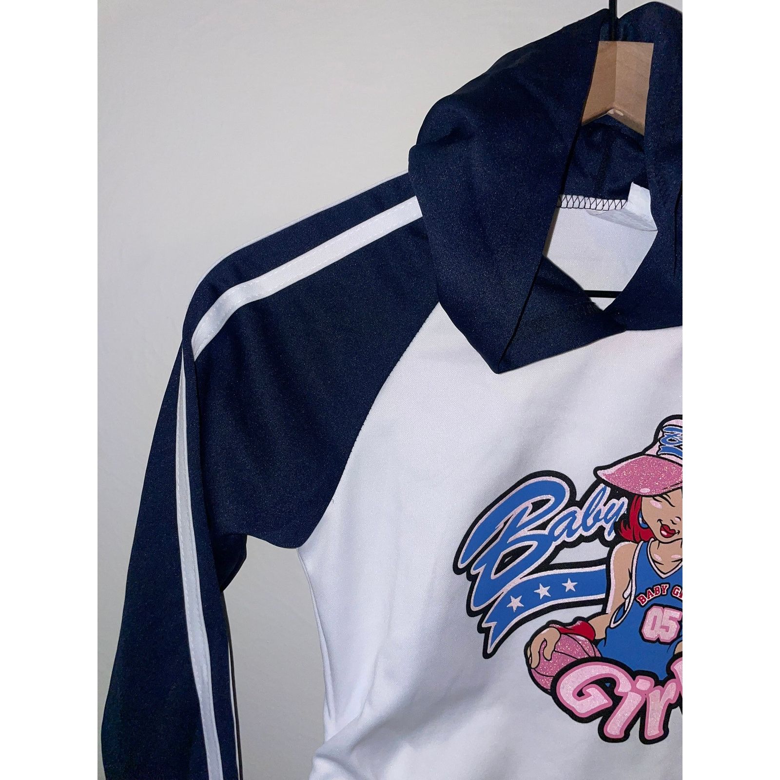 Vintage Y2K Baby Girl Top White Blue Hooded Shirt Tee 2000s 10 Size L / US 10 / IT 46 - 3 Thumbnail