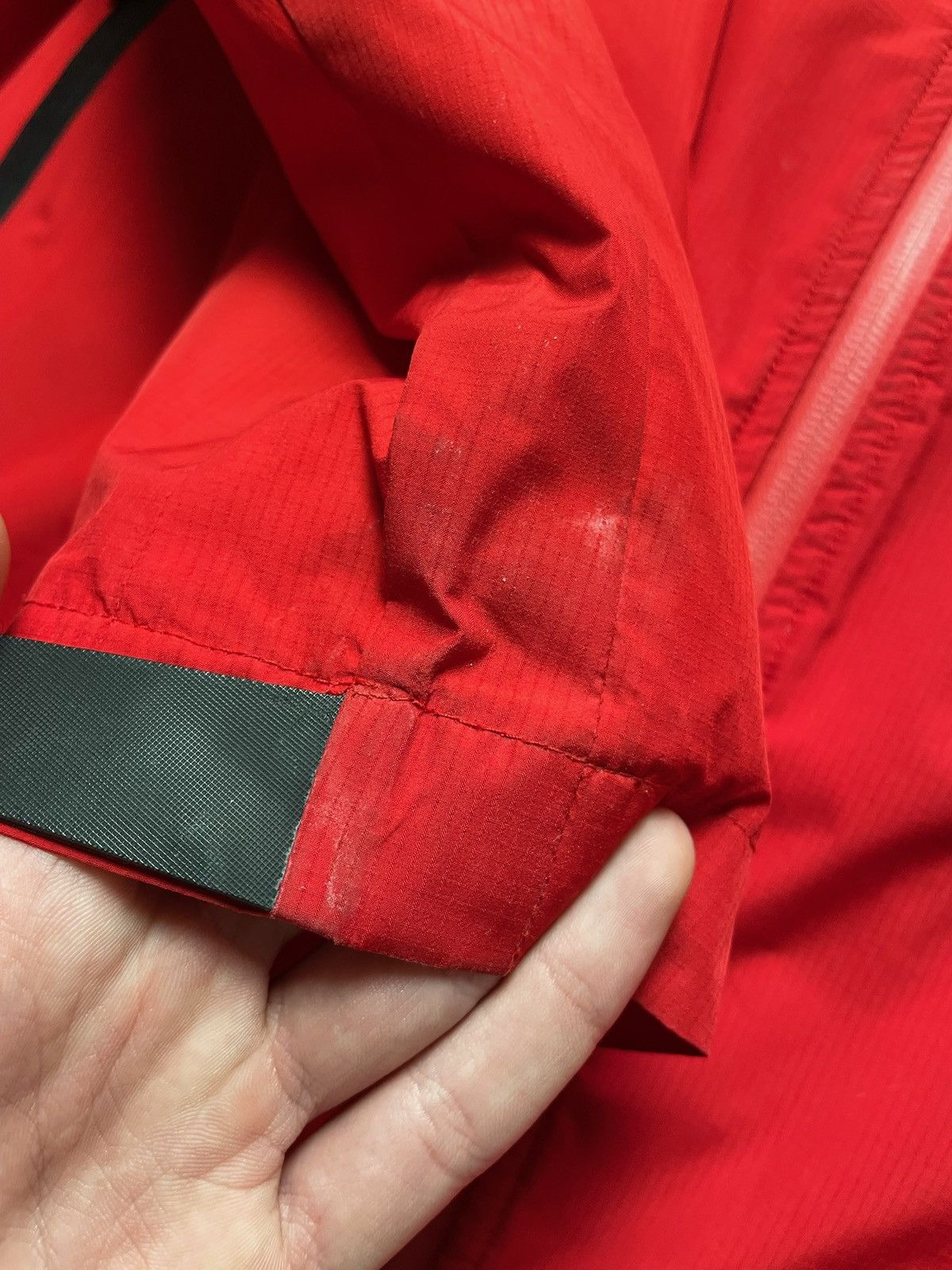 Ferrari × Puma × Vintage Vintage puma Ferrari racing jacket size L logo red Size US L / EU 52-54 / 3 - 13 Thumbnail