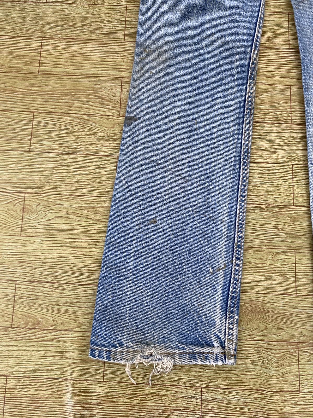 Levi's Vintage Levis Lot 517 Bootcut USA Distressed Jeans 1990s Size US 33 - 10 Thumbnail