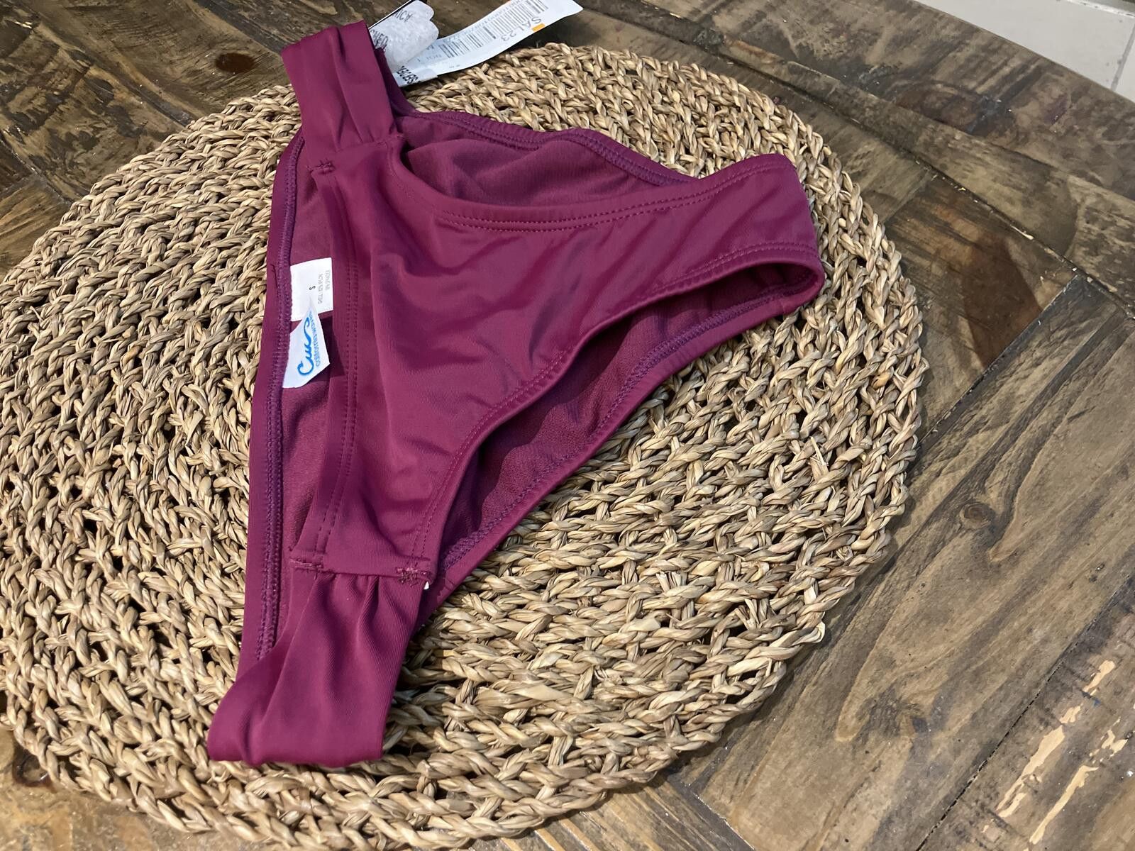 Other NWT California Waves Burgundy Bikini Bottoms Size Small Size ONE SIZE - 4 Thumbnail