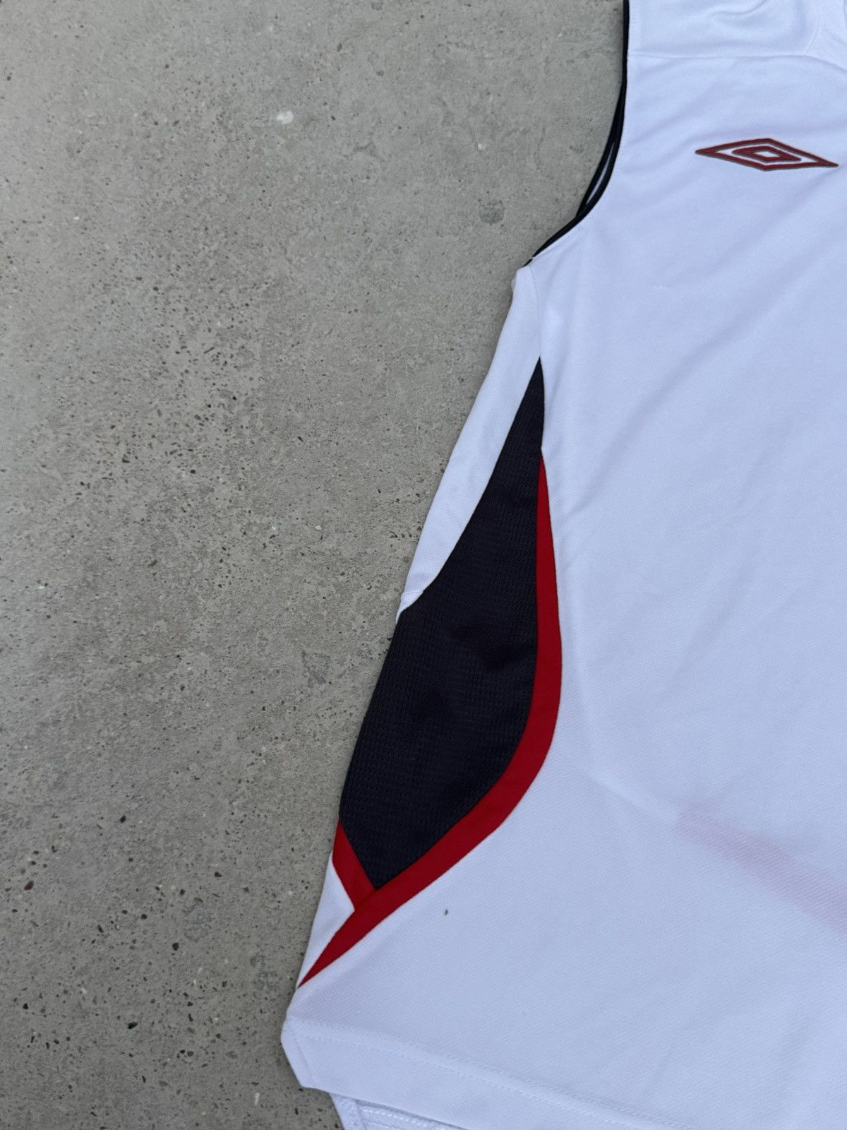 Umbro RARE UMBRO OLIMPIQUE LYONNAIS JERSEY BIG LOGO Size US M / EU 48-50 / 2 - 11 Thumbnail
