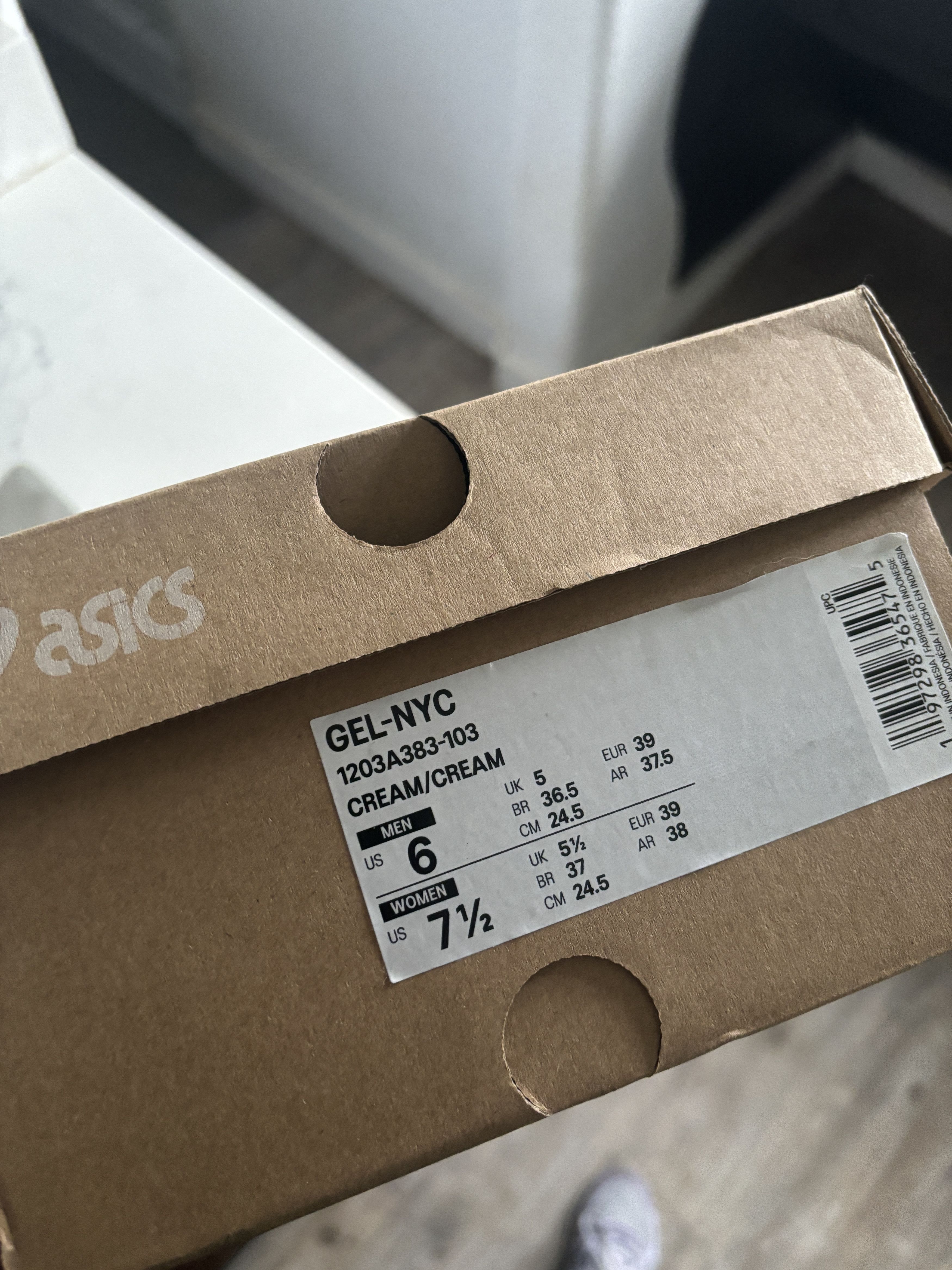 Asics Gel-NYC Size US 6 / EU 39 - 5 Thumbnail