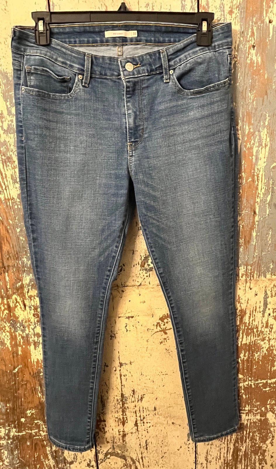 Levi's Levi Jeans 711 Skinny size 33 womens blue jeans Size 33" - 1 Thumbnail