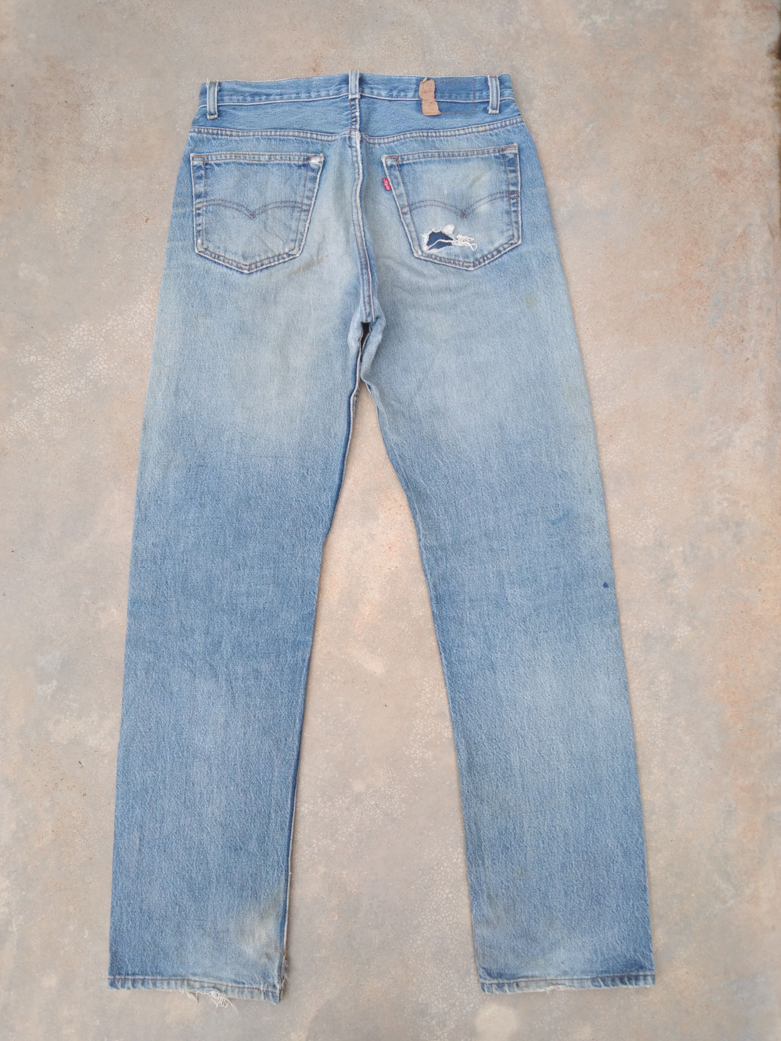 Levi's × Vintage 80s Vintage Levis 501 Made In USA Distressed Jeans 32x33 Size US 32 / EU 48 - 2 Thumbnail