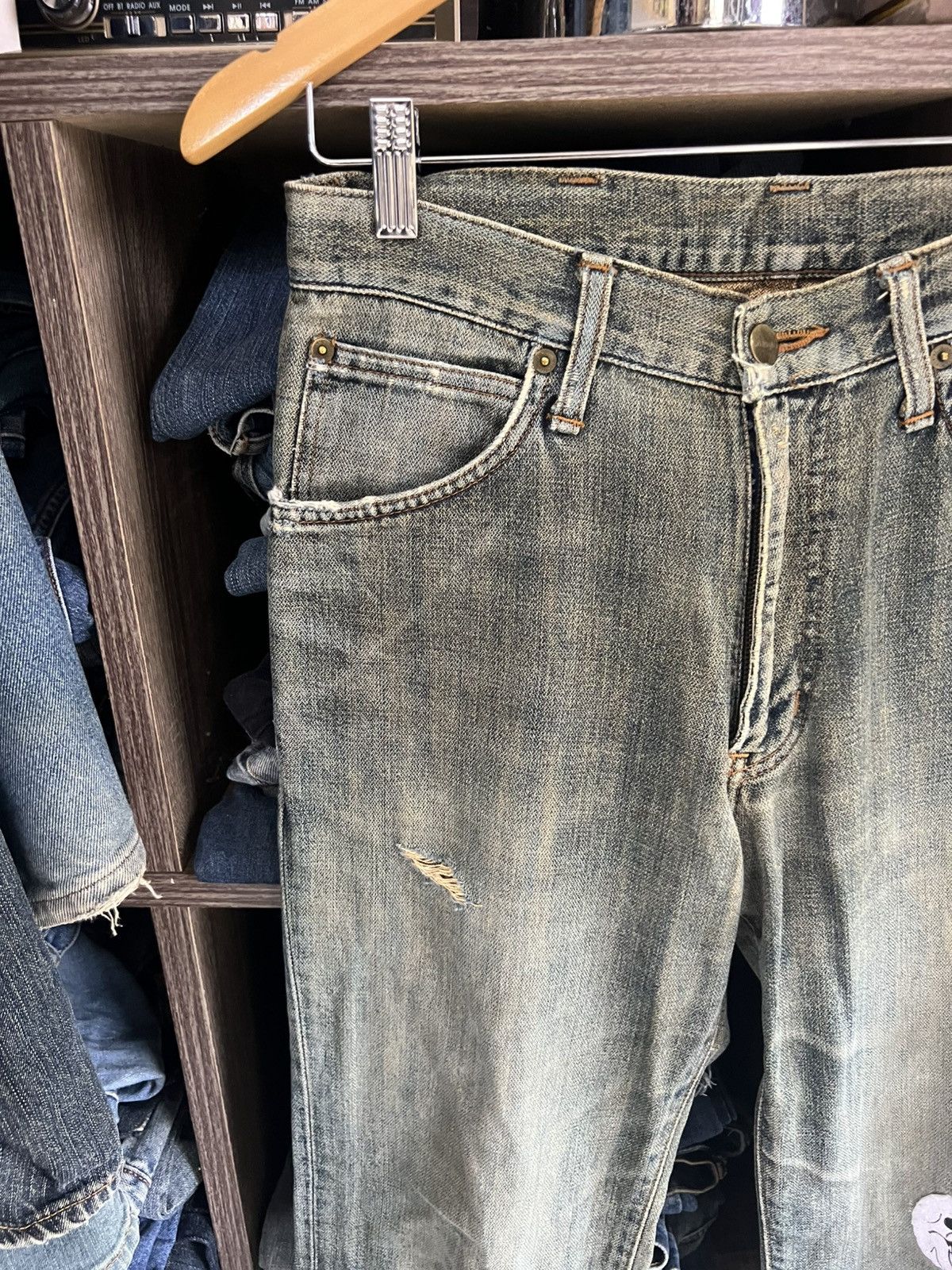 Wrangler 🔥Vintage Wrangler Skulls Patches Distressed Denim Size US 30 / EU 46 - 7 Thumbnail