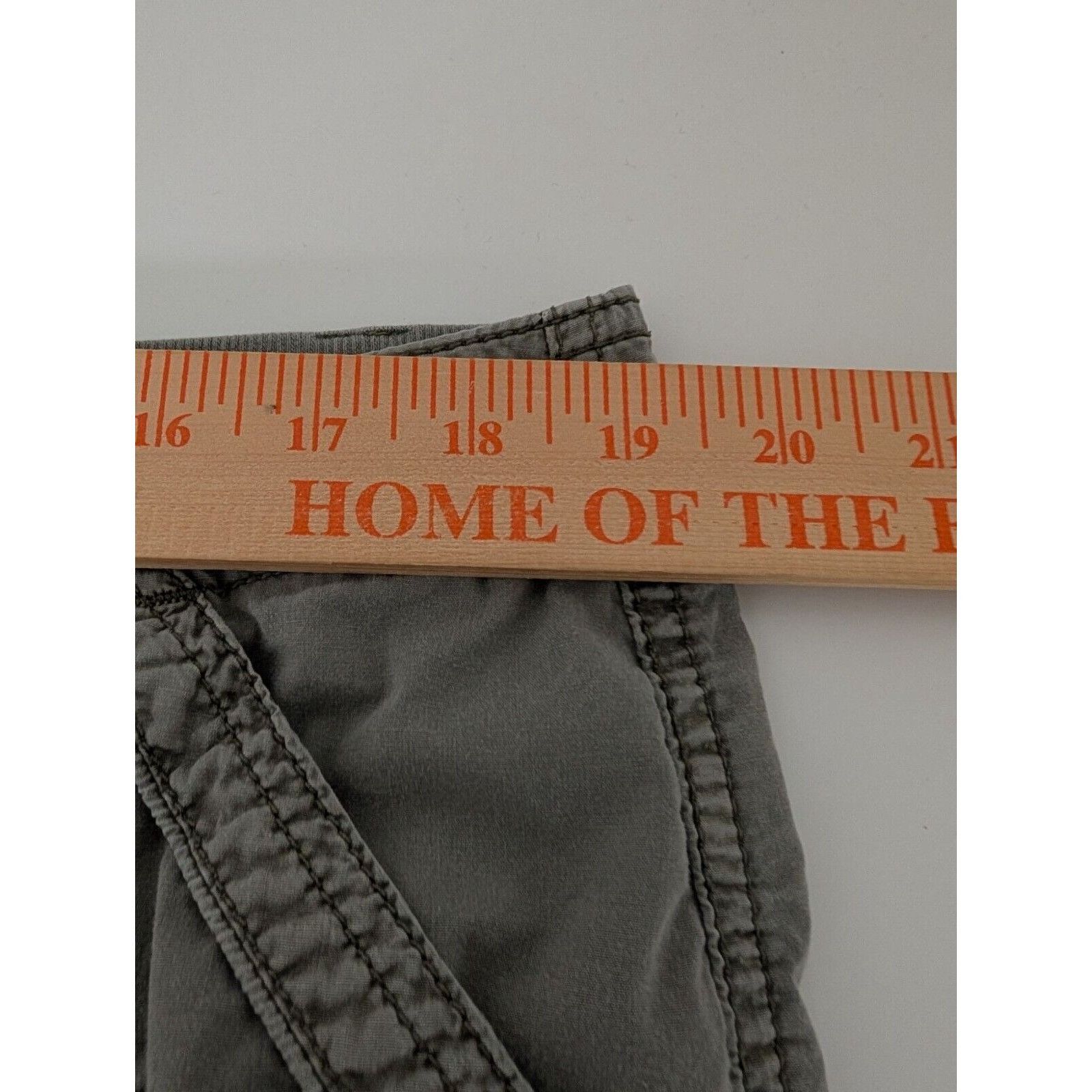 Chicos Chicos 3 Capri Joggers Womens Size XL Green Casual Cotton Size 28" / US 6 / IT 42 - 10 Thumbnail