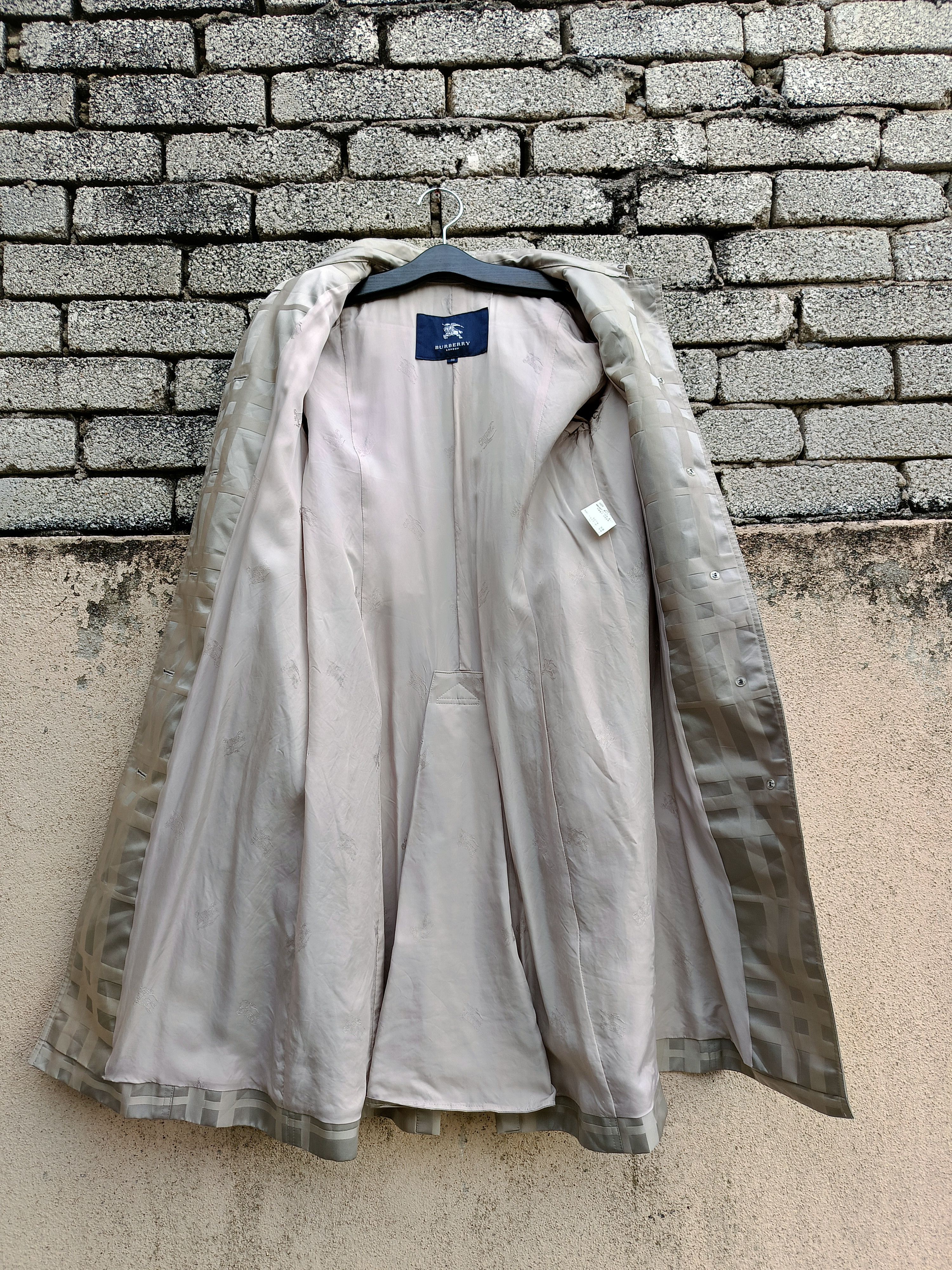 Burberry BURBERRY LONDON LAVENDER CHECK FABRIC HAWKESBURY TRENCH COAT Size US S / EU 44-46 / 1 - 5 Thumbnail