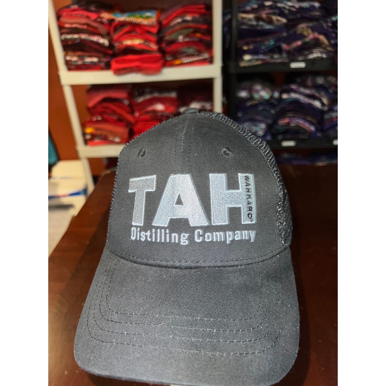 Vintage Vintage Distilling Hat TAH Company Trucker Cap Headwear Size ONE SIZE - 2 Thumbnail