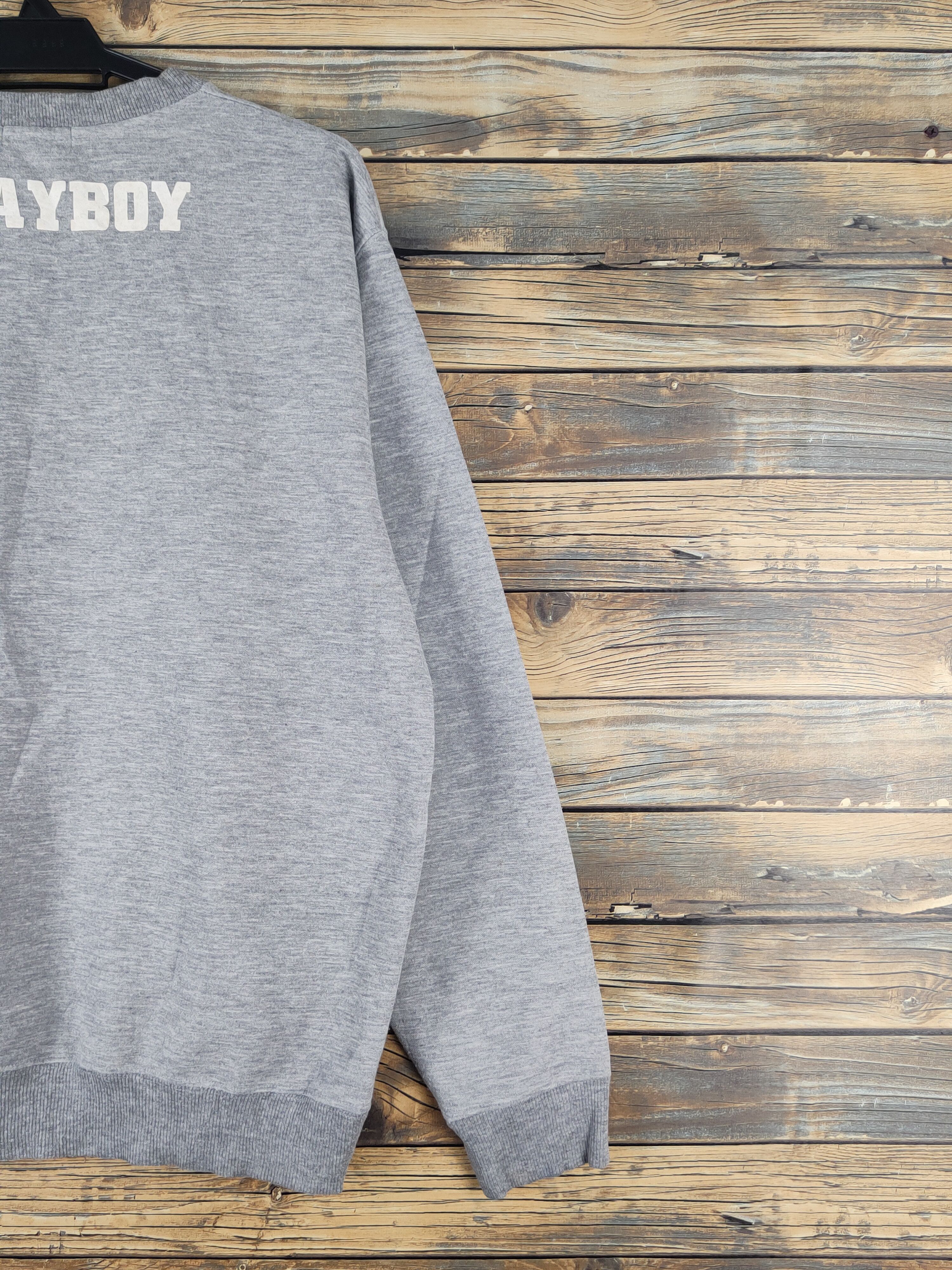 Japanese Brand Playboy vintage big logo Gray Sweatshirts #W1373 Size US L / EU 52-54 / 3 - 10 Thumbnail