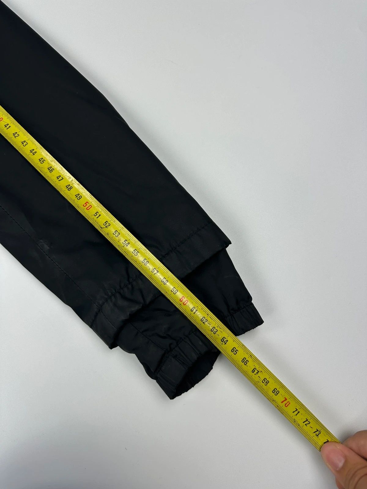 Prada Prada Sport FW2002 Black Nylon & Fur 2In1 Jacket Size S / US 4 / IT 40 - 16 Thumbnail
