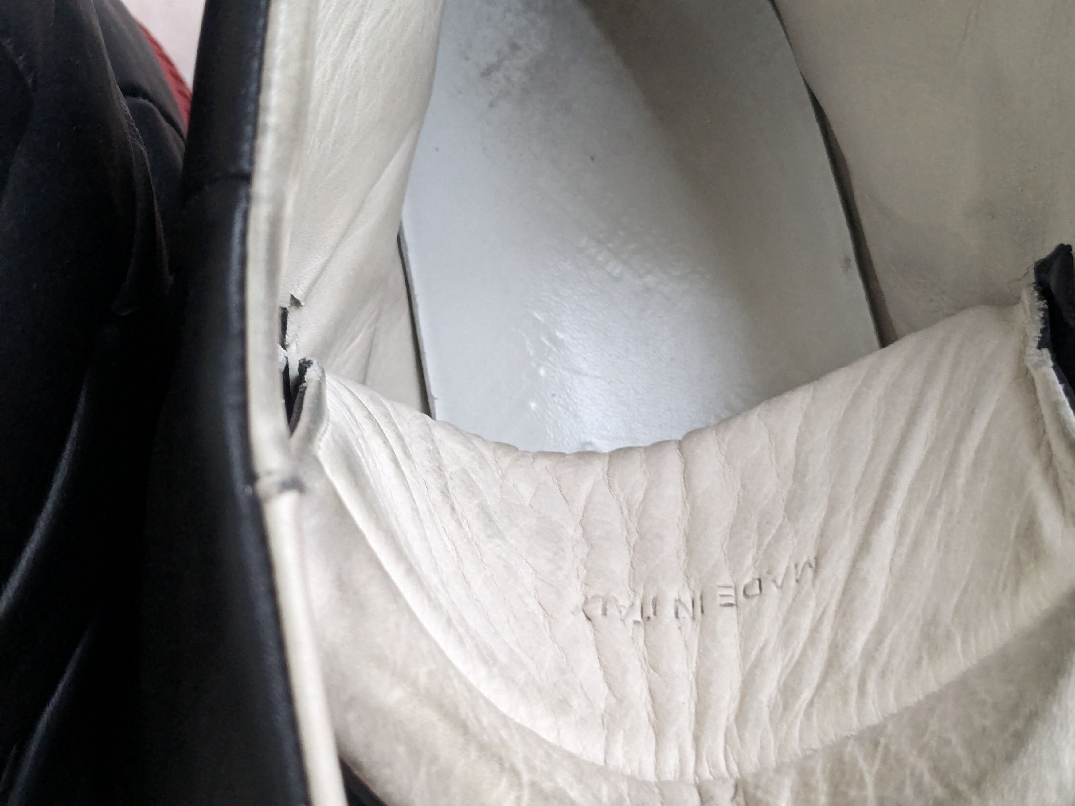 Maison Margiela Maison Margiela Future High Top Sneakers Black Red 10 43 Size US 10 / EU 43 - 6 Thumbnail