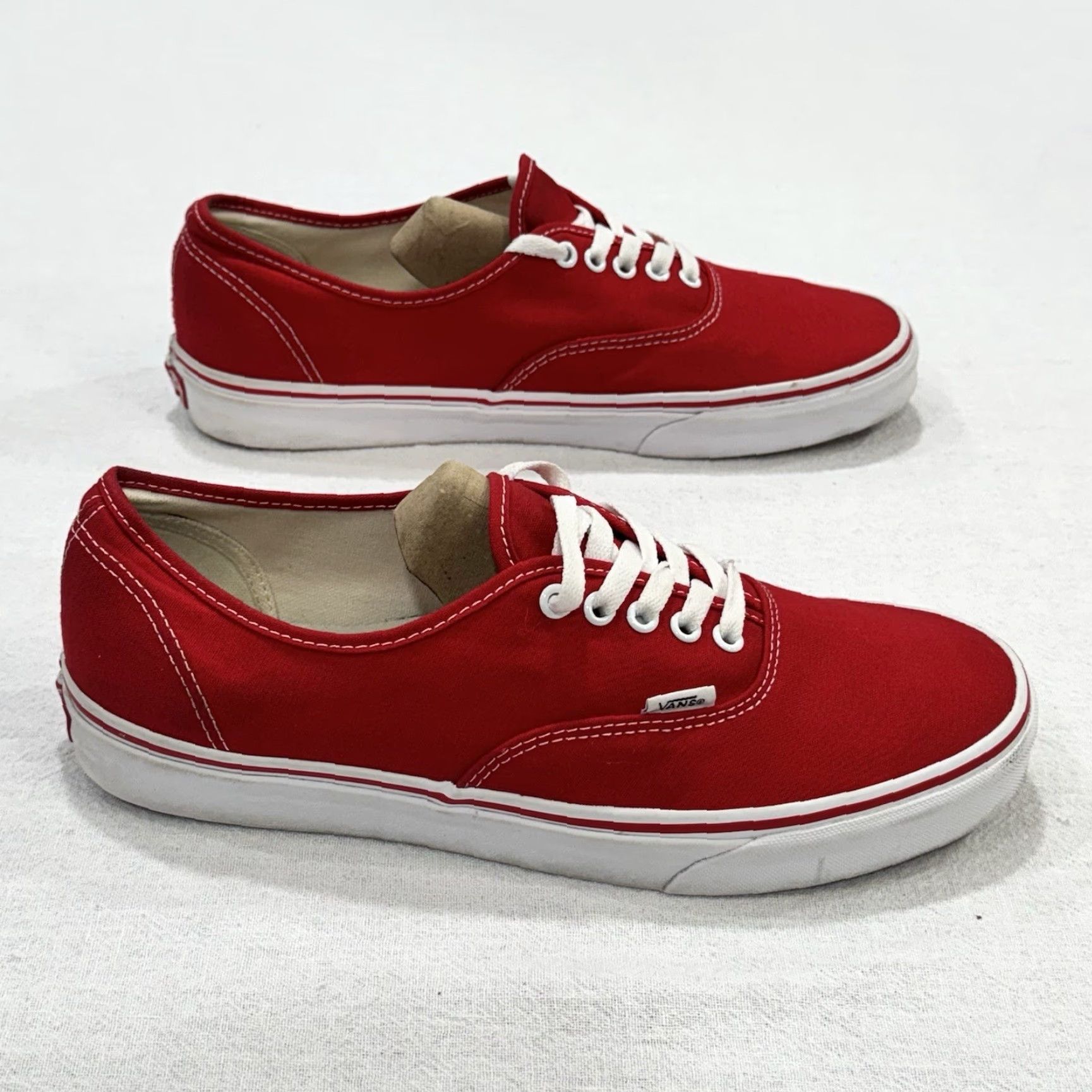 Vans VANS Authentic Classic Skate Shoes Men’s 11 Red Canvas Low Top Mens Shoes Sneaker Athletic Shoes Size US L / EU 52-54 / 3 - 3 Thumbnail