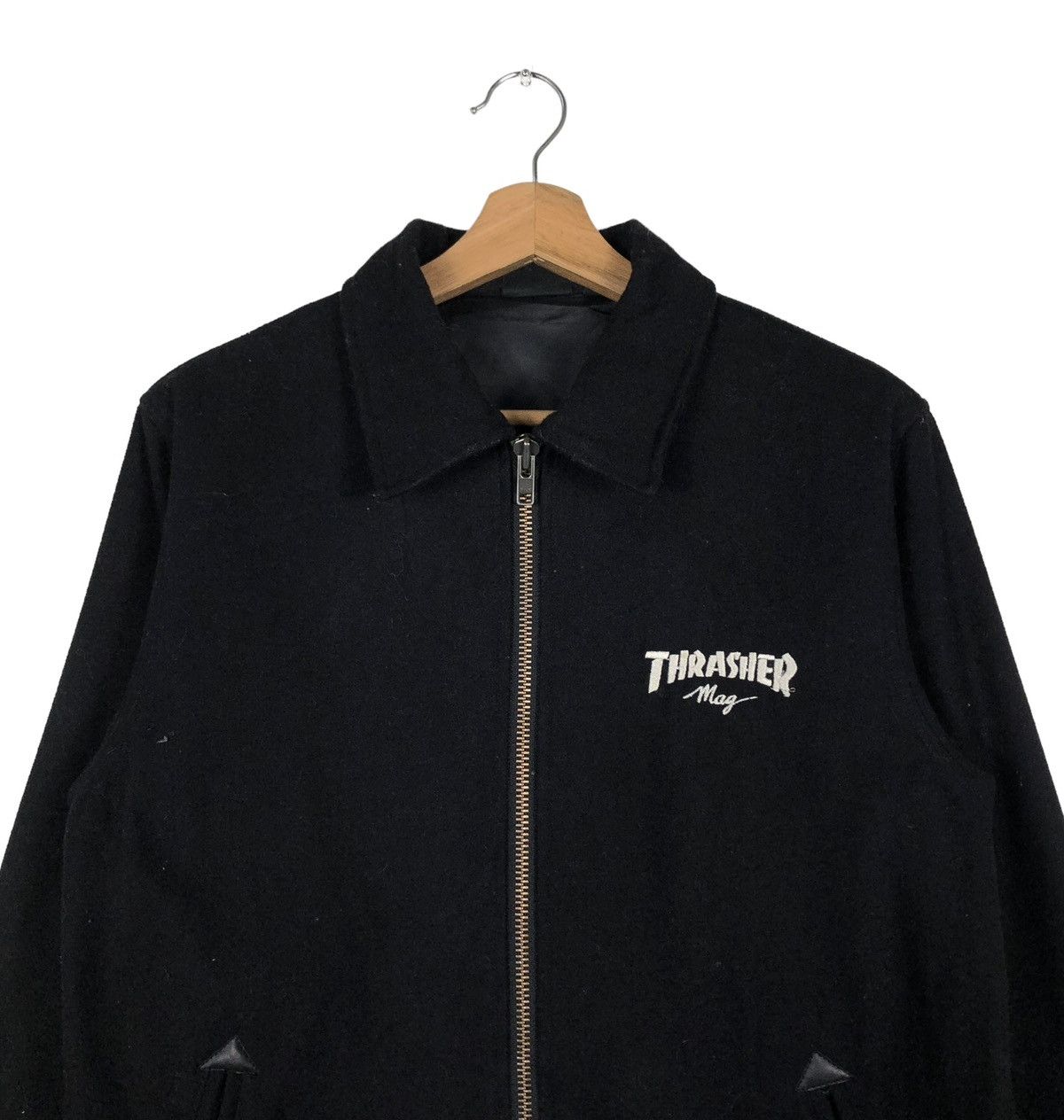 Japanese Brand 🔥VINTAGE BIKER JACKET SKATE THRASHER BIG LOGO PUNK DESIGN Size US M / EU 48-50 / 2 - 8 Thumbnail