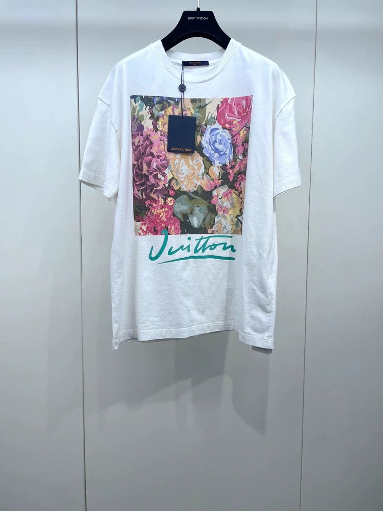 Louis Vuitton Louis Vuitton Floral pattern white short sleeve 2504-Nextar Size US M / EU 48-50 / 2 - 1 Thumbnail