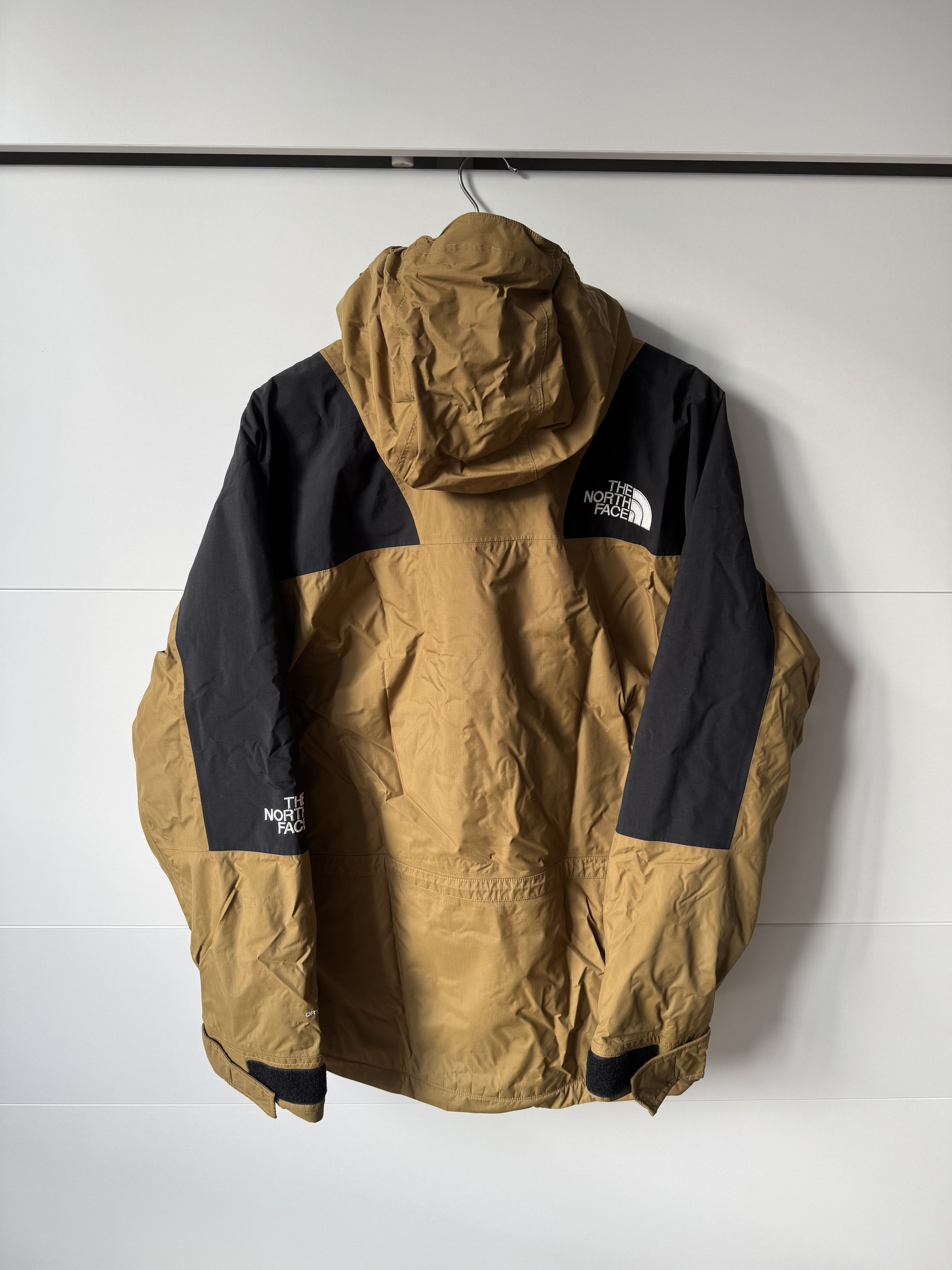 The North Face [M] The North Face Dryvent Mountain Jacket (FW19) Size US M / EU 48-50 / 2 - 6 Thumbnail