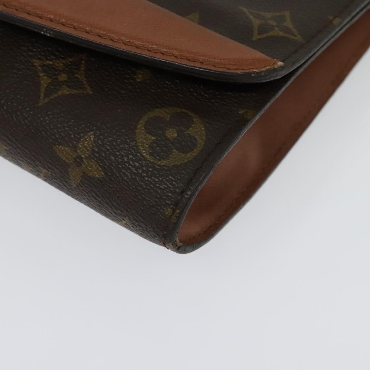 Louis Vuitton LOUIS VUITTON Monogram Bordeaux 27 Shoulder Bag M51797 Size ONE SIZE - 15 Thumbnail