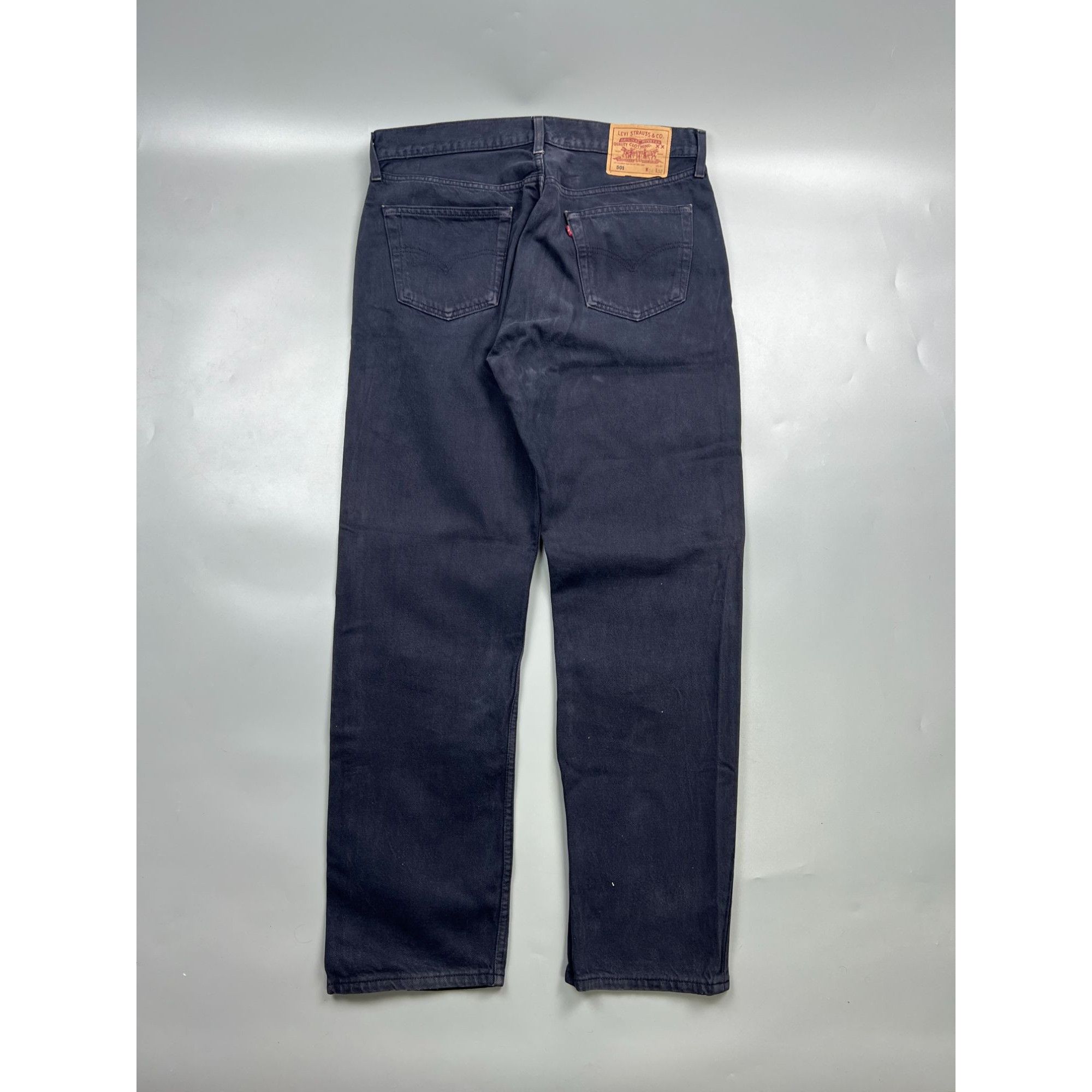 Levi's Vintage Clothing Levi’s 501 Made in UK Vintage Denim Jeans Pants (Y0914) Size US 36 / EU 52 - 9 Thumbnail